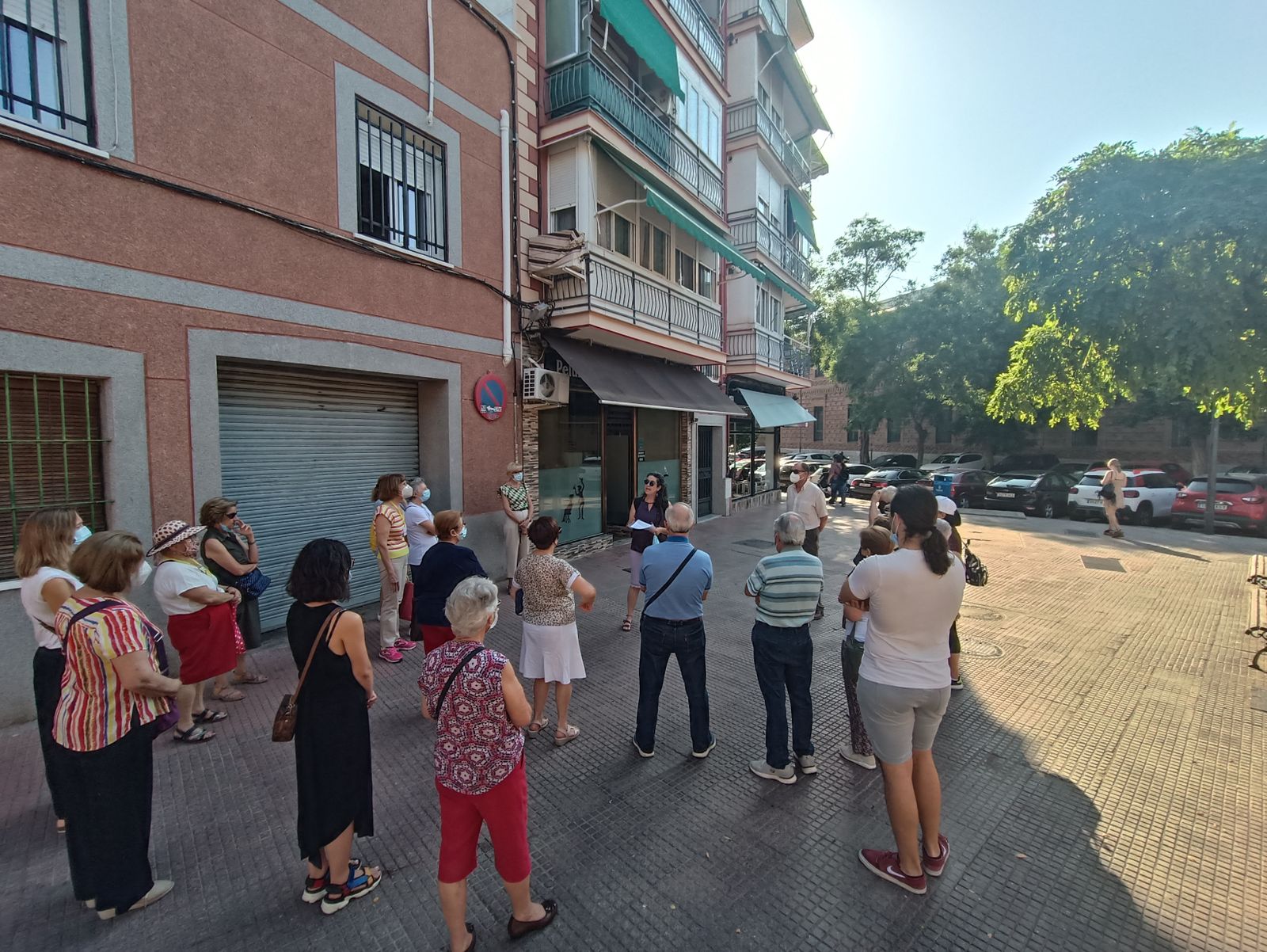 Actividad por la ciudad de Leganés en el campamento de mayores