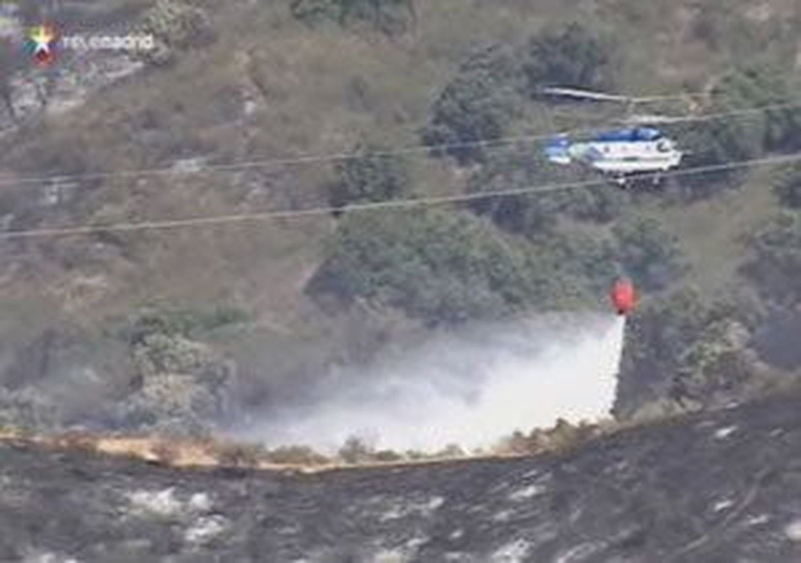 Arrasadas 400 hectáreas en el fuego de Mijas que causa cientos de desalojos
