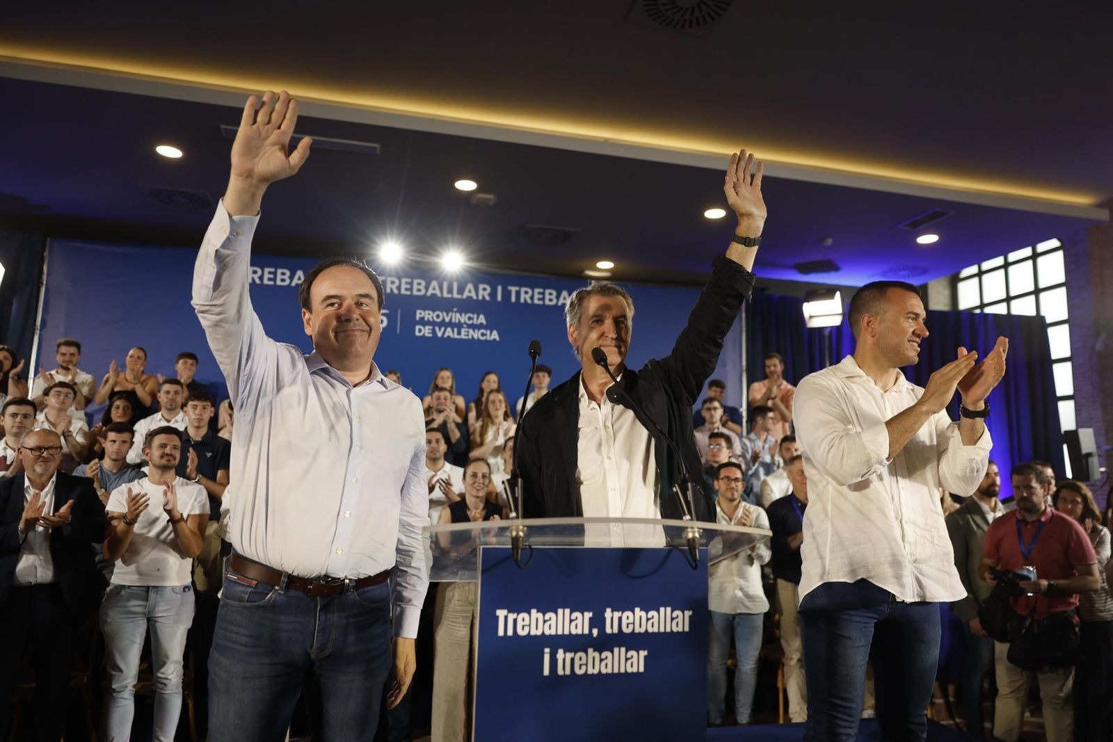 Feijóo acusa a Sánchez de estar "detrás de las cloacas" Feijóo y habla de "autocracia"
