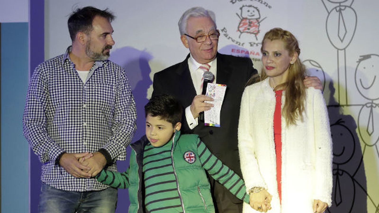 Sánchez Martos apoya una mayor visualización de enfermedades poco frecuentes