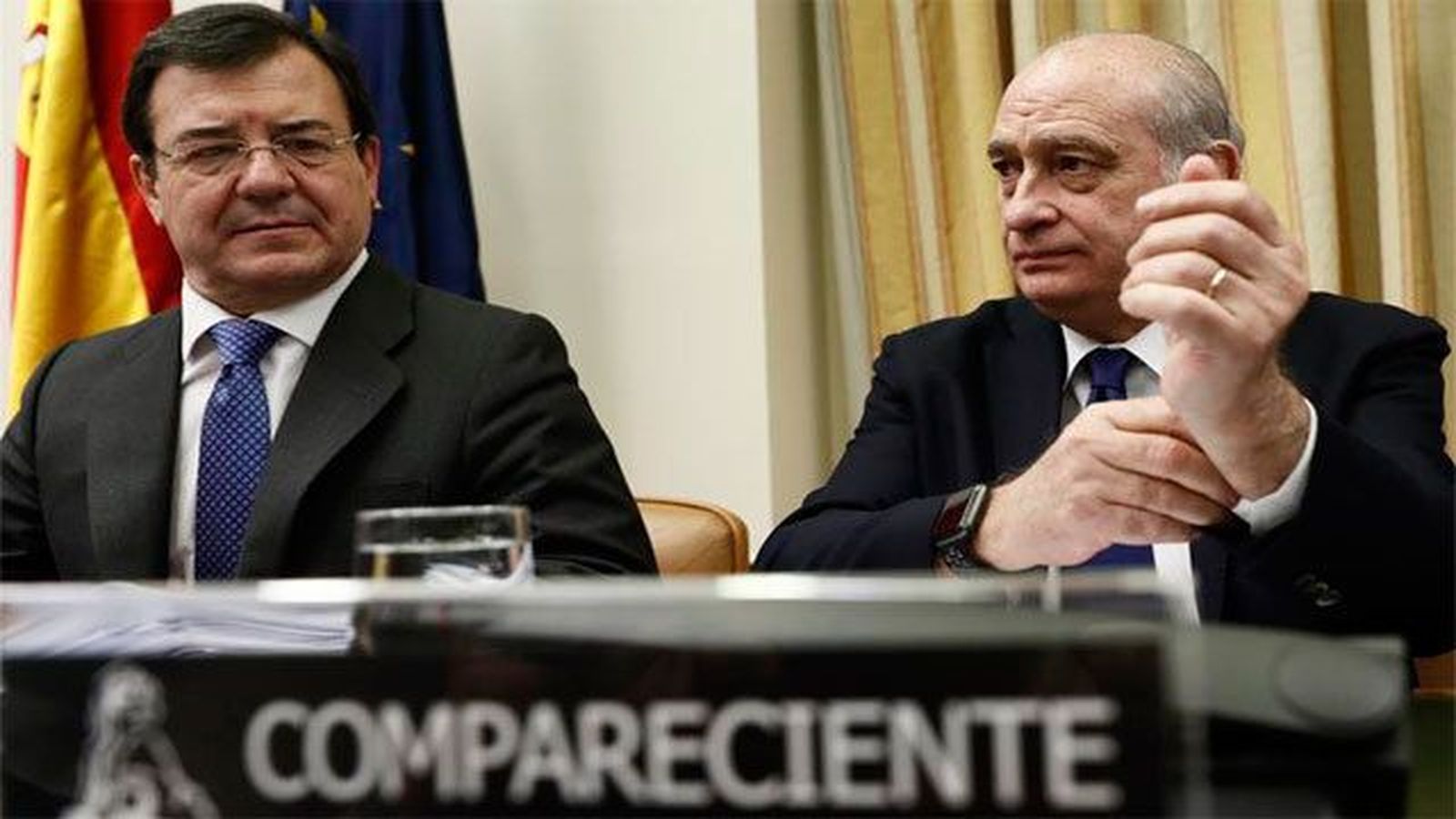 Fernández Díaz tacha de "conspiración" la difusión de sus conversaciones