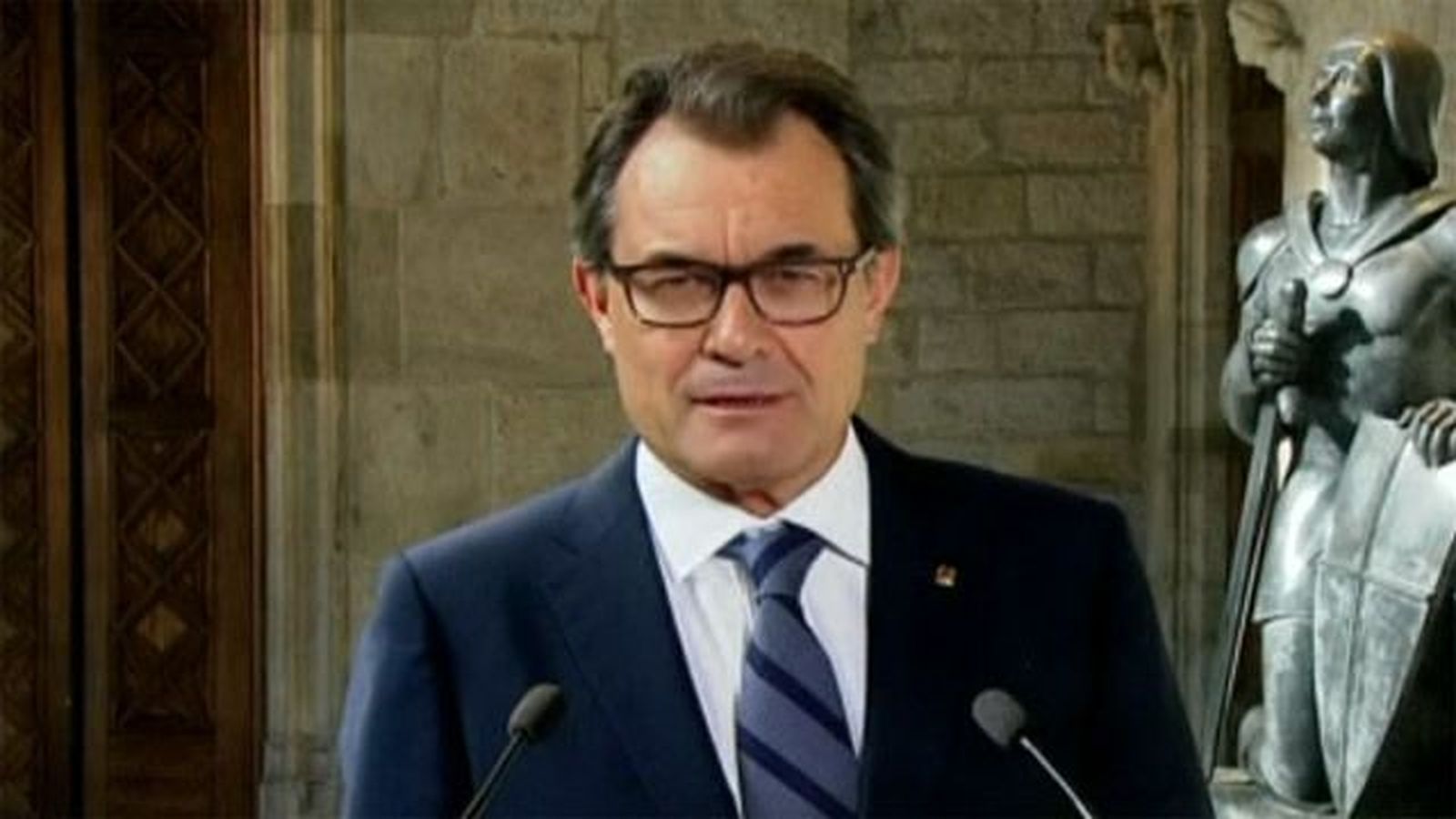 Artur Mas firma el decreto de convocatoria de la consulta soberanista del 9N