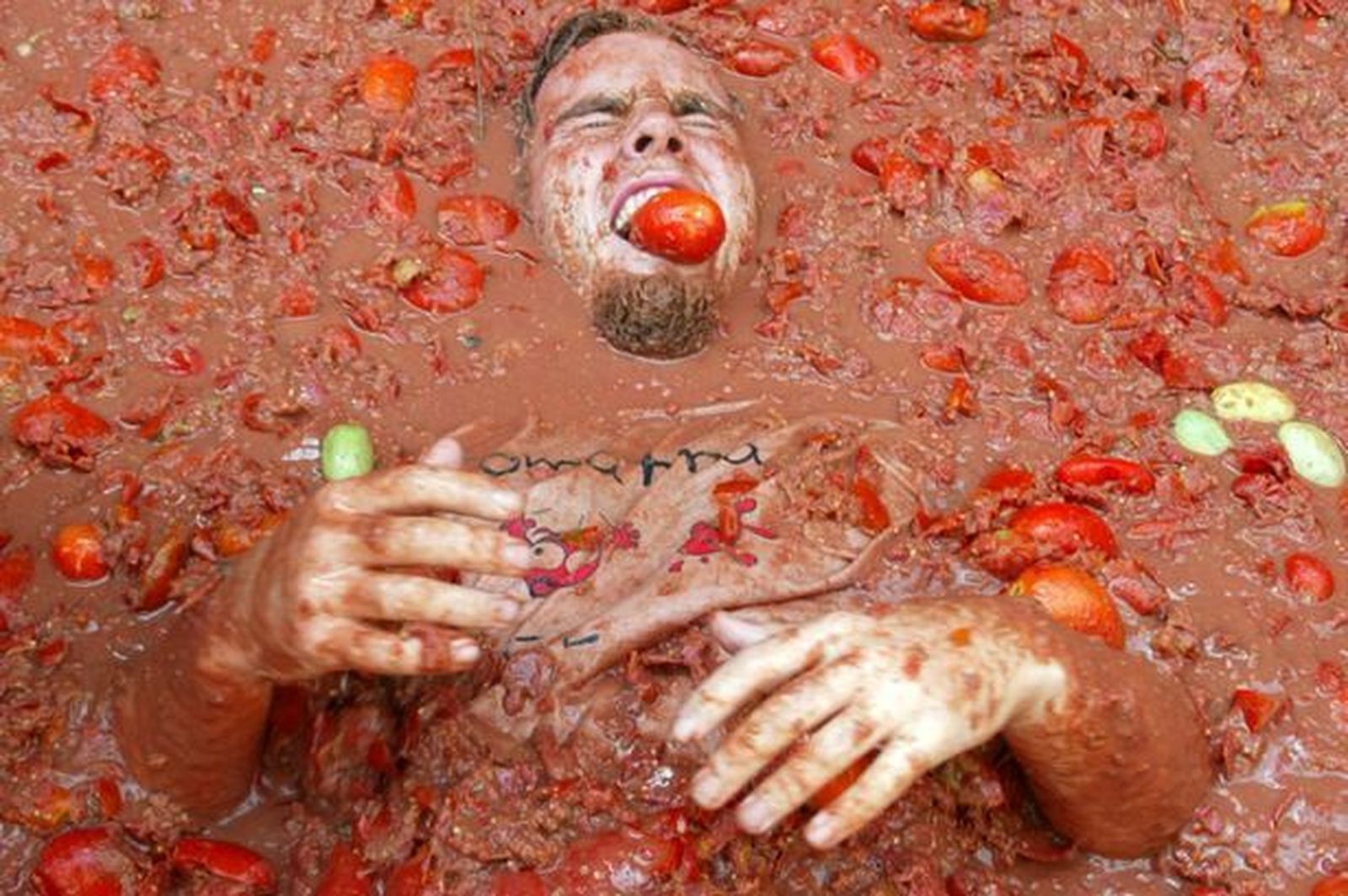 La Tomatina cumple 70 años y lo celebra con una cifra récord de tomates