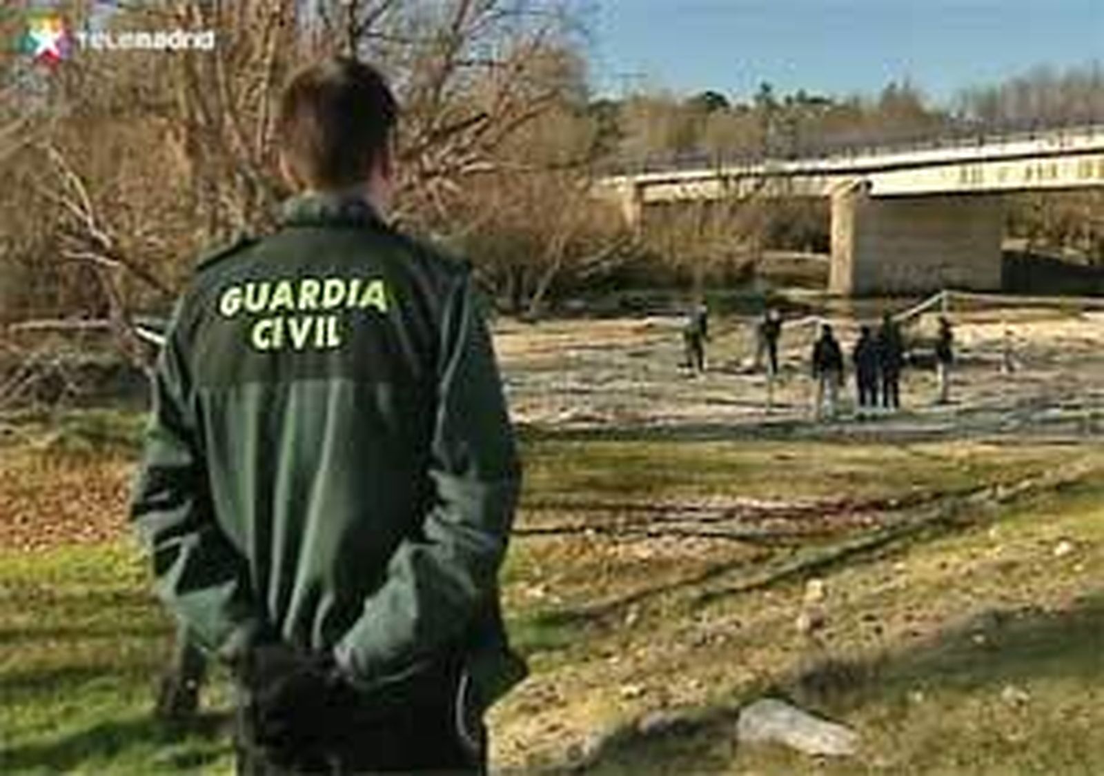 Aparece el cadáver de un hombre tiroteado en una carretera cerca de Ambite