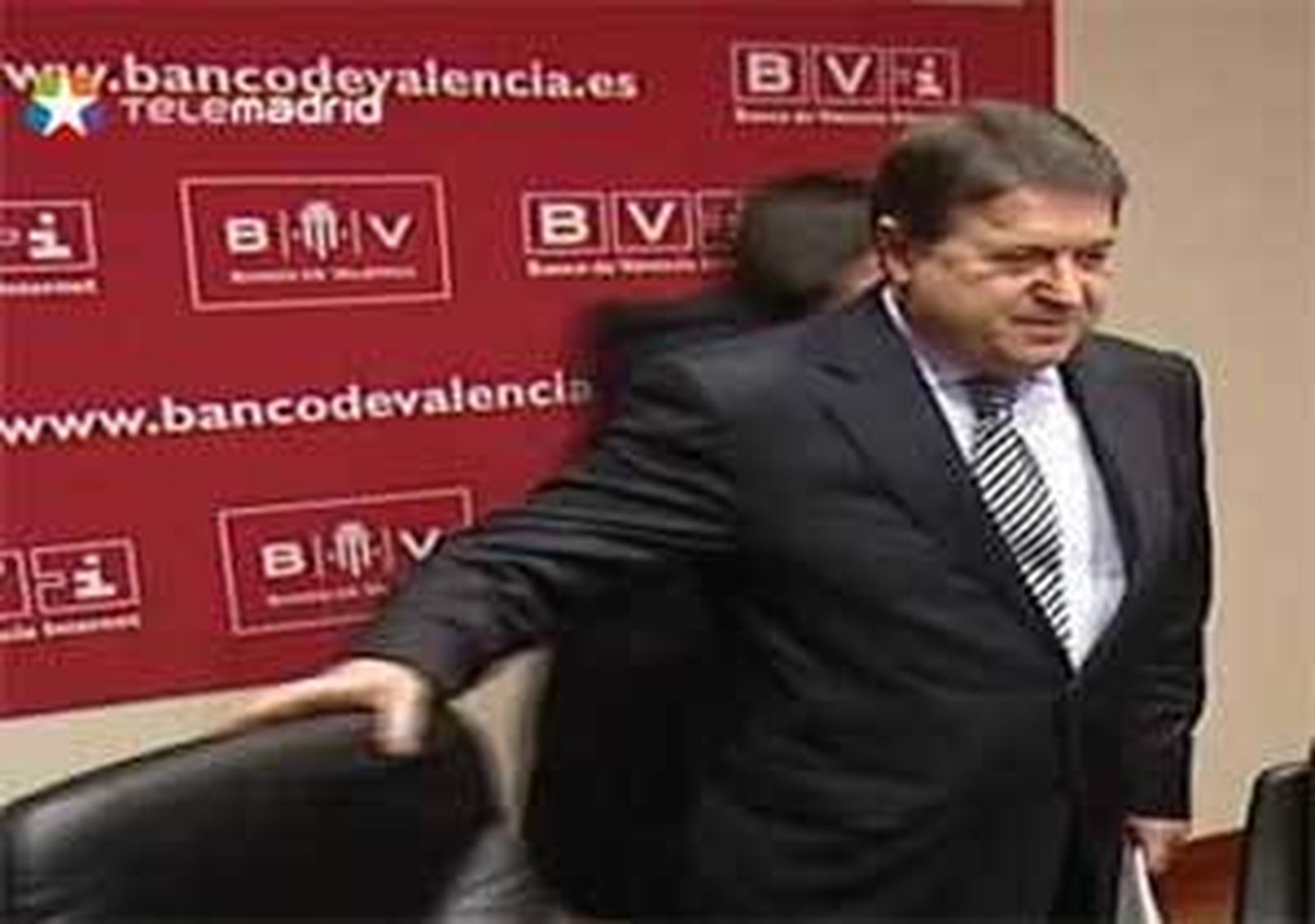 Olivas deja la presidencia de Bancaja