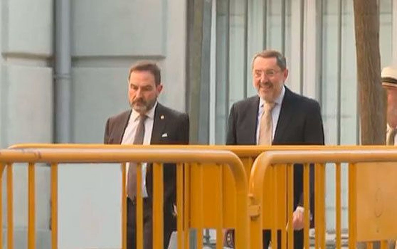 El Supremo impone comparecencias quincenales a tres empresarios por la trama de obras del 'caso Koldo'
