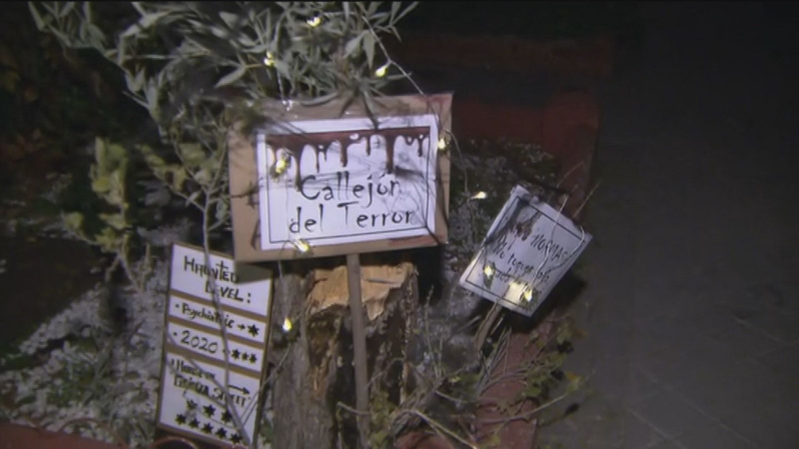 Vecinos de Orcasitas crean 'El Callejón del Terror' para Halloween