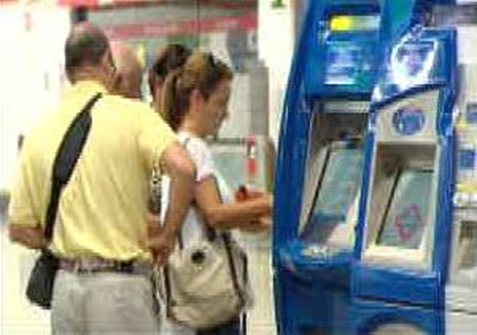 El billete sencillo de Metro, Metro Ligero  y EMT cuesta 1,50 euros desde este lunes
