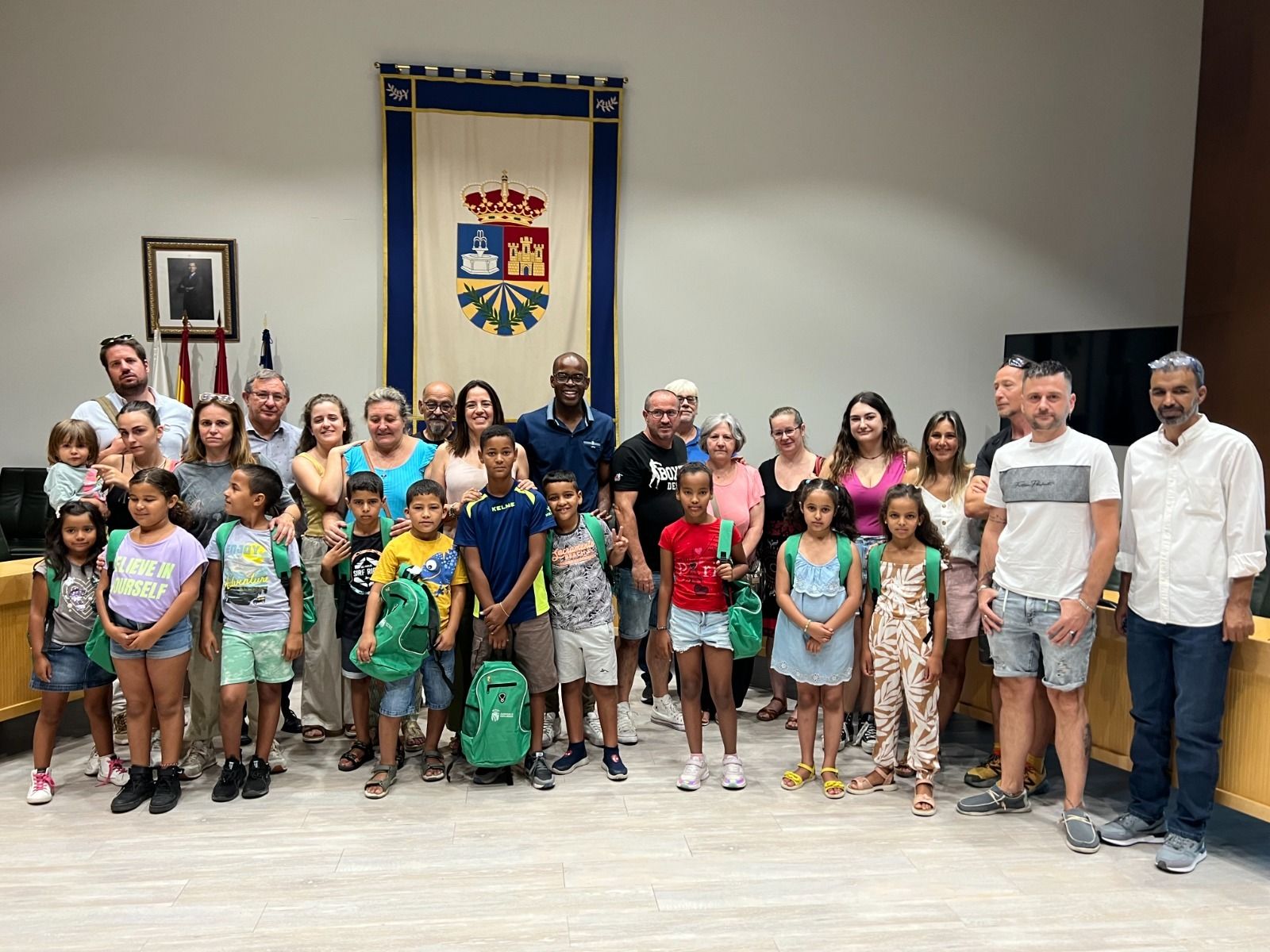 Grupo de niños y niñas saharauis llegados a Fuenlabrada en una edición anterior de 'Vacaciones en Paz'