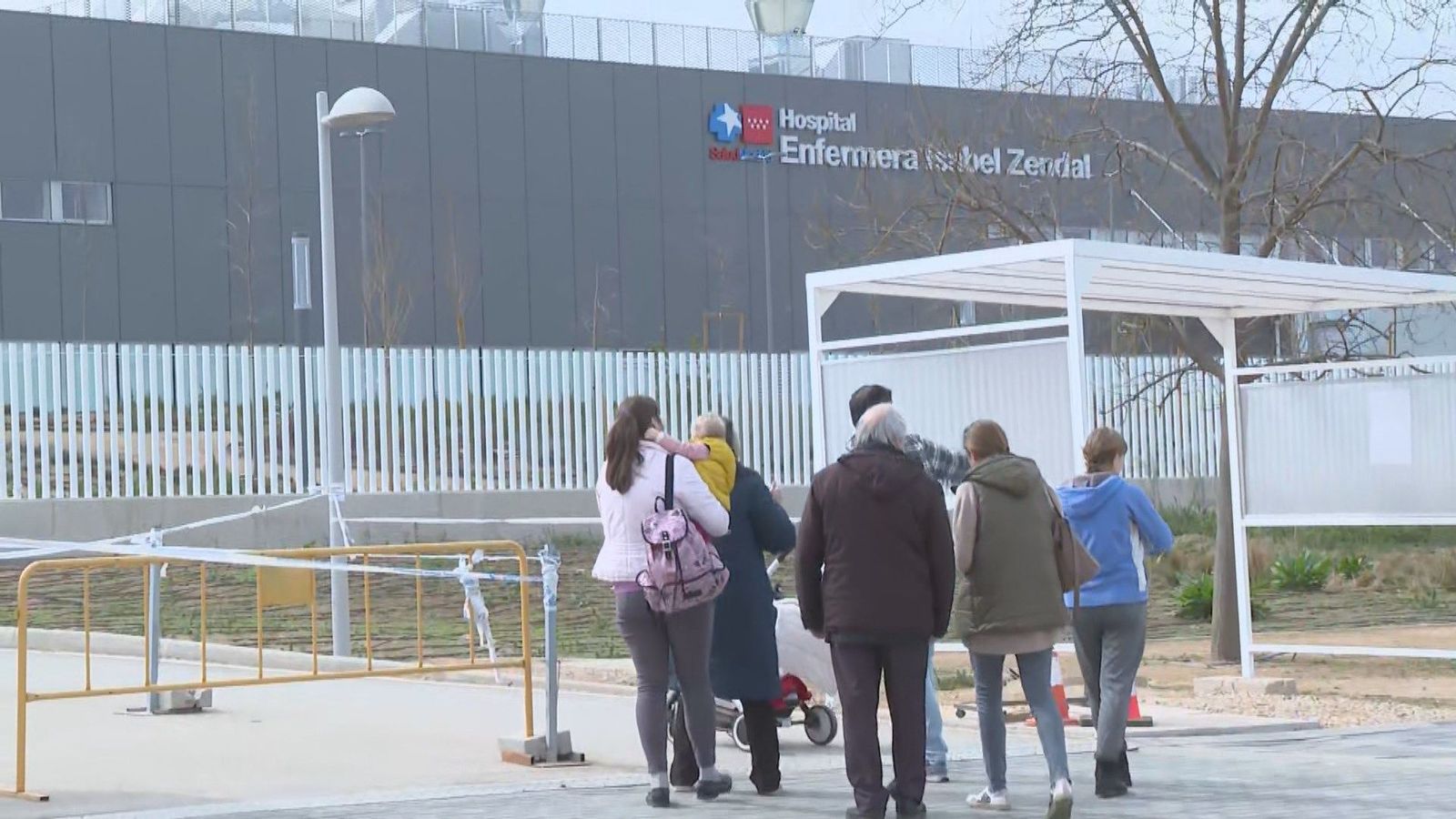 Hospital Isabel Zendal, la puerta de entrada de refugiados a Madrid