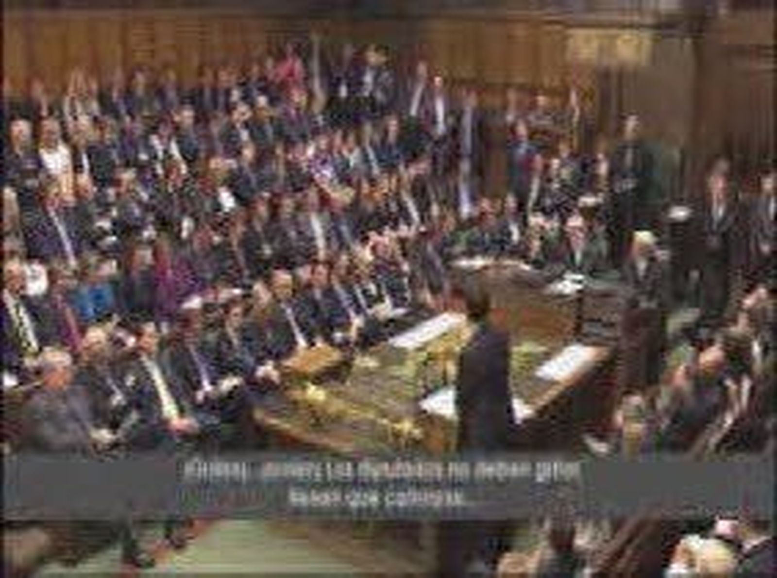 Cameron defiende la actuación de su Gobierno en el escándalo de las escuchas