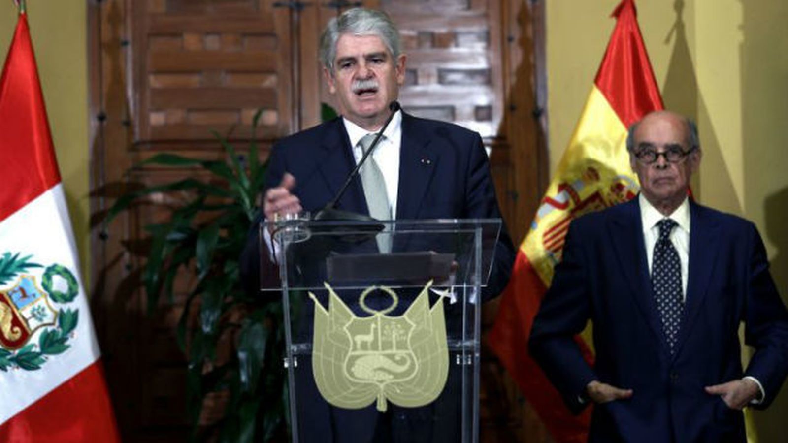 Exteriores trae de vuelta a España a 31 presos que cumplen condena en Perú