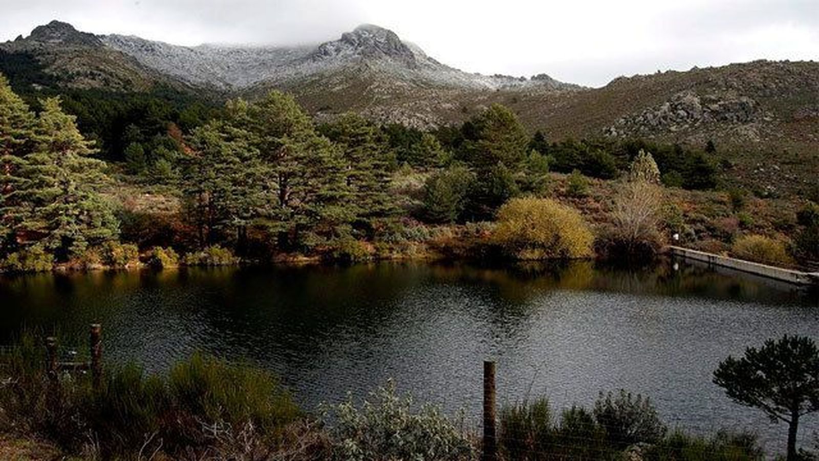 El Plan Rector del Parque Guadarrama regula el tráfico rodado y la práctica del ciclismo y la escalada
