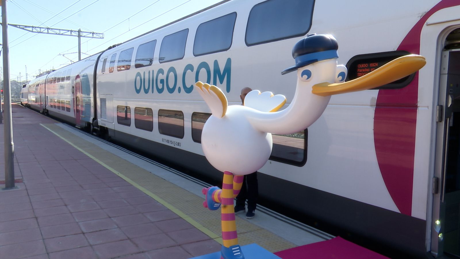Ouigo ya conecta Valladolid con Madrid