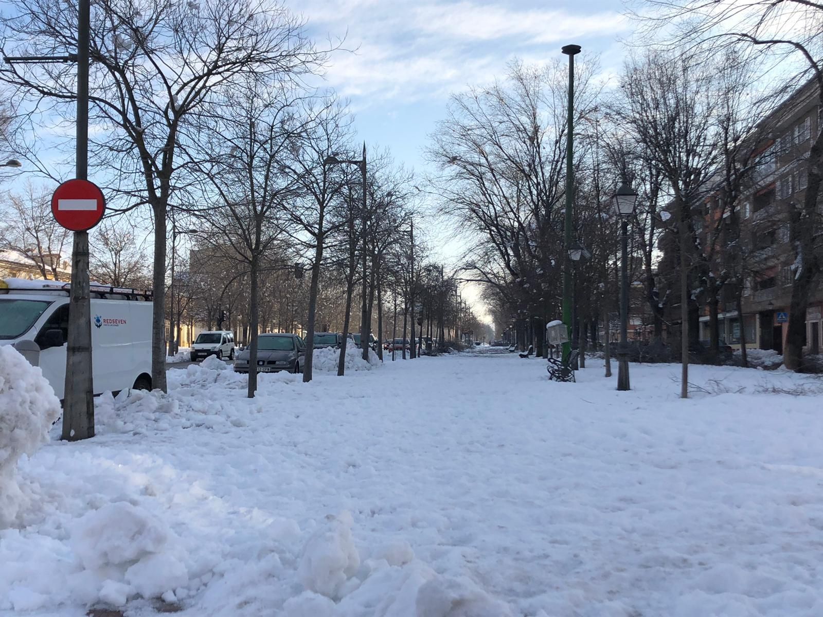 Nieve acumulada en las calles de Aranjuez