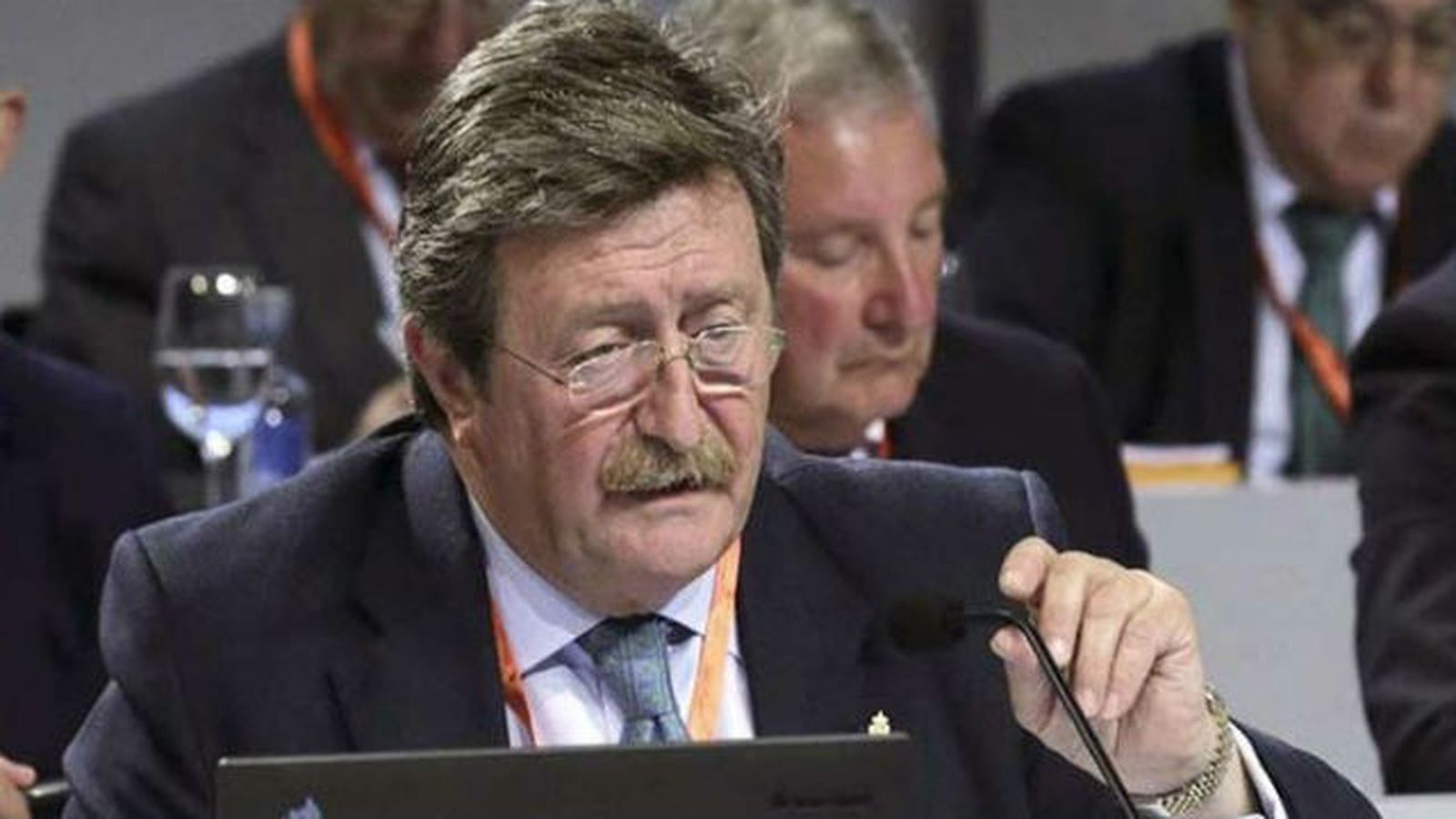 Juan Luis Larrea