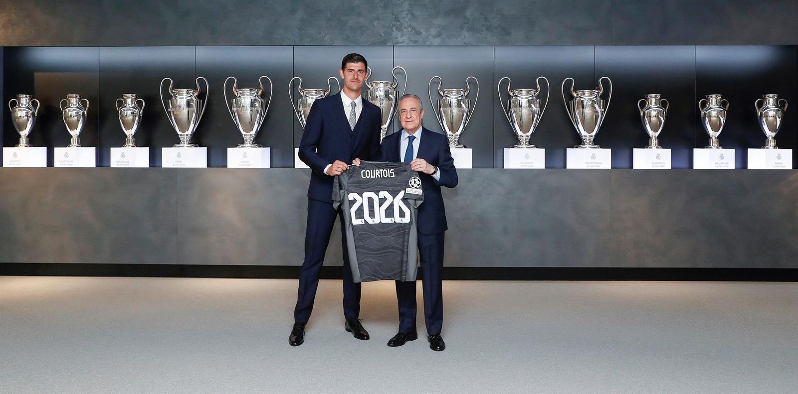 Courtois renueva con el Real Madrid