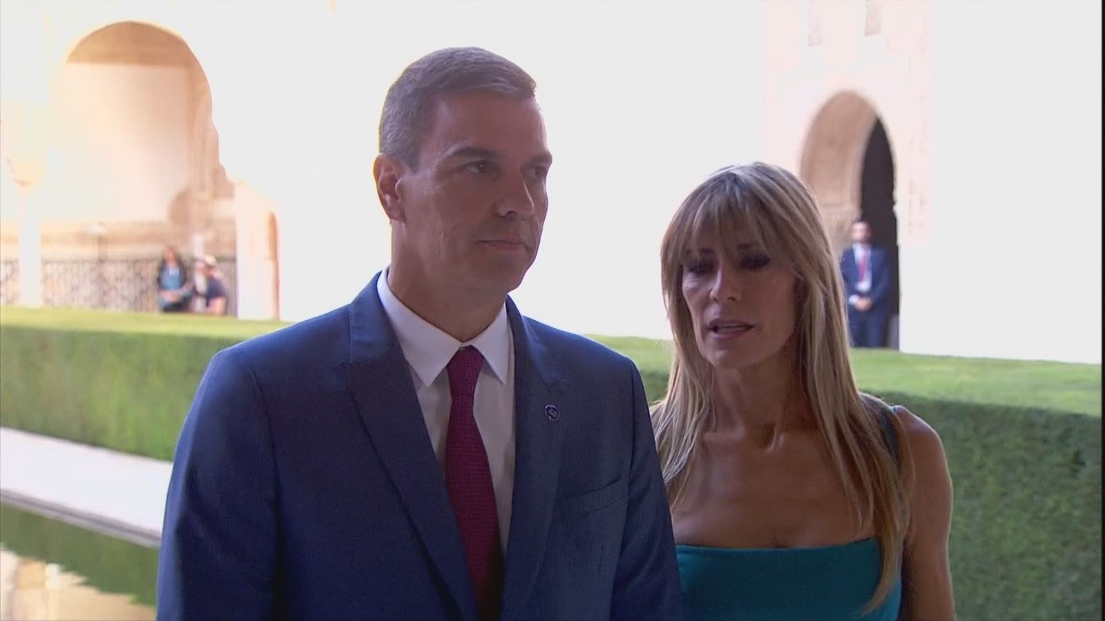 Reacciones al proceso de reflexión de Sánchez sobre su futuro