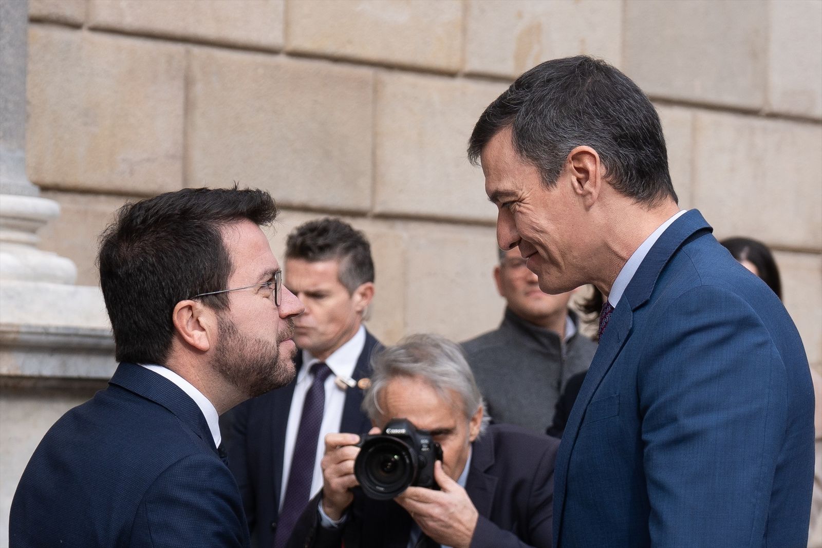 El presidente del Gobierno, Pedro Sánchez, y el presidente de la Generalitat de Catalunya, Pere Aragonès