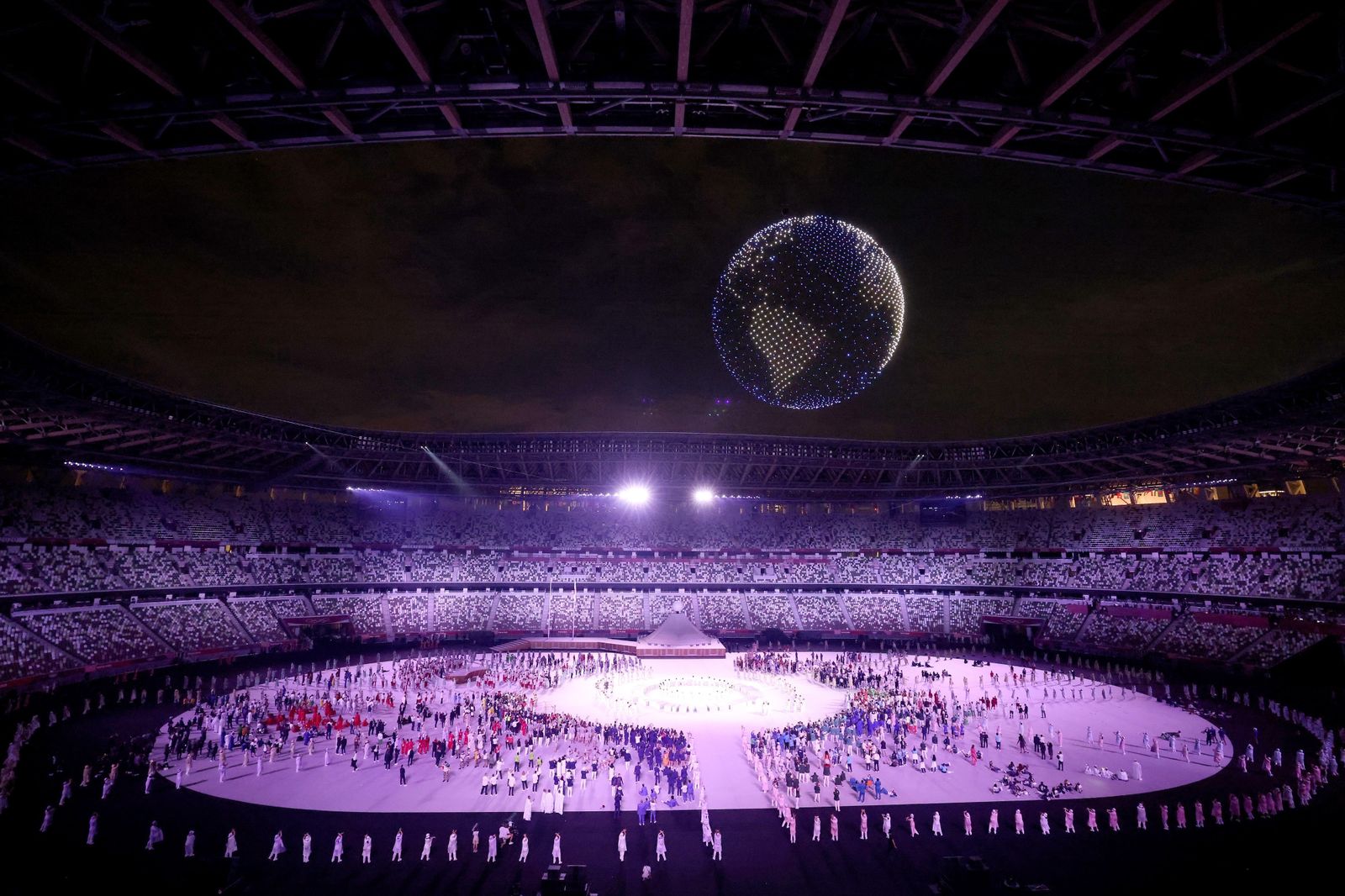 Drones en la ceremonia de inauguración de Tokio 2020
