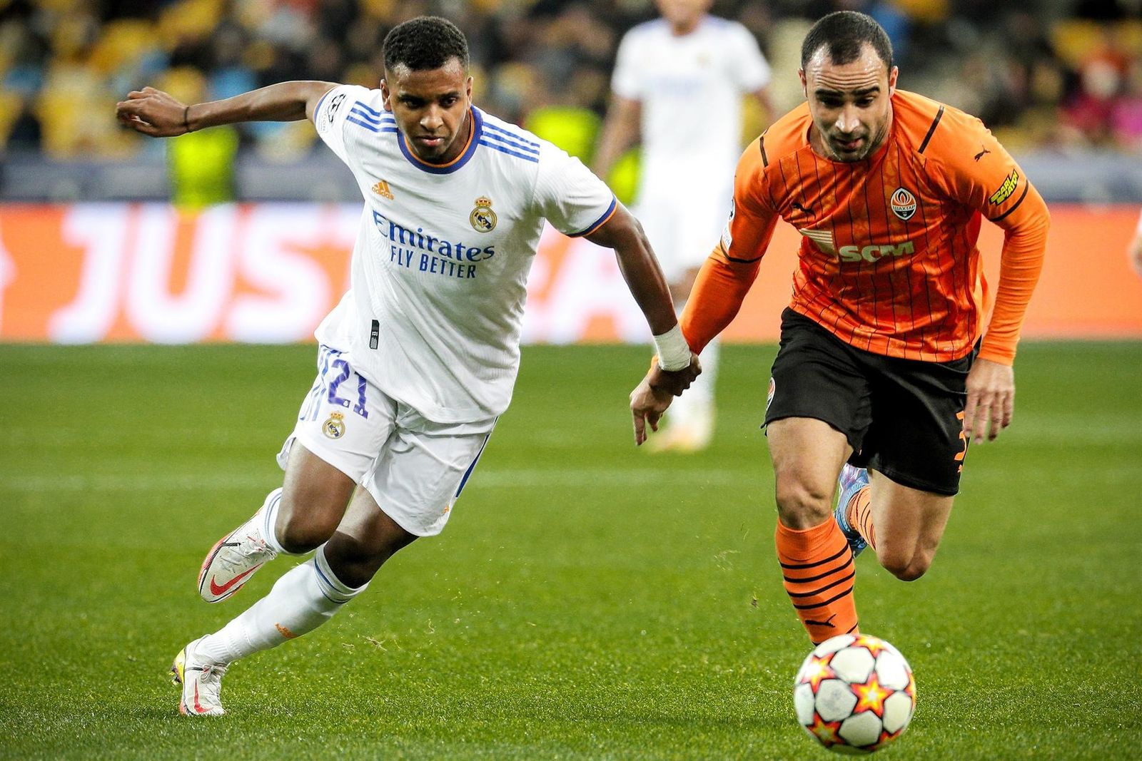 Rodrygo ante el Shakhtar