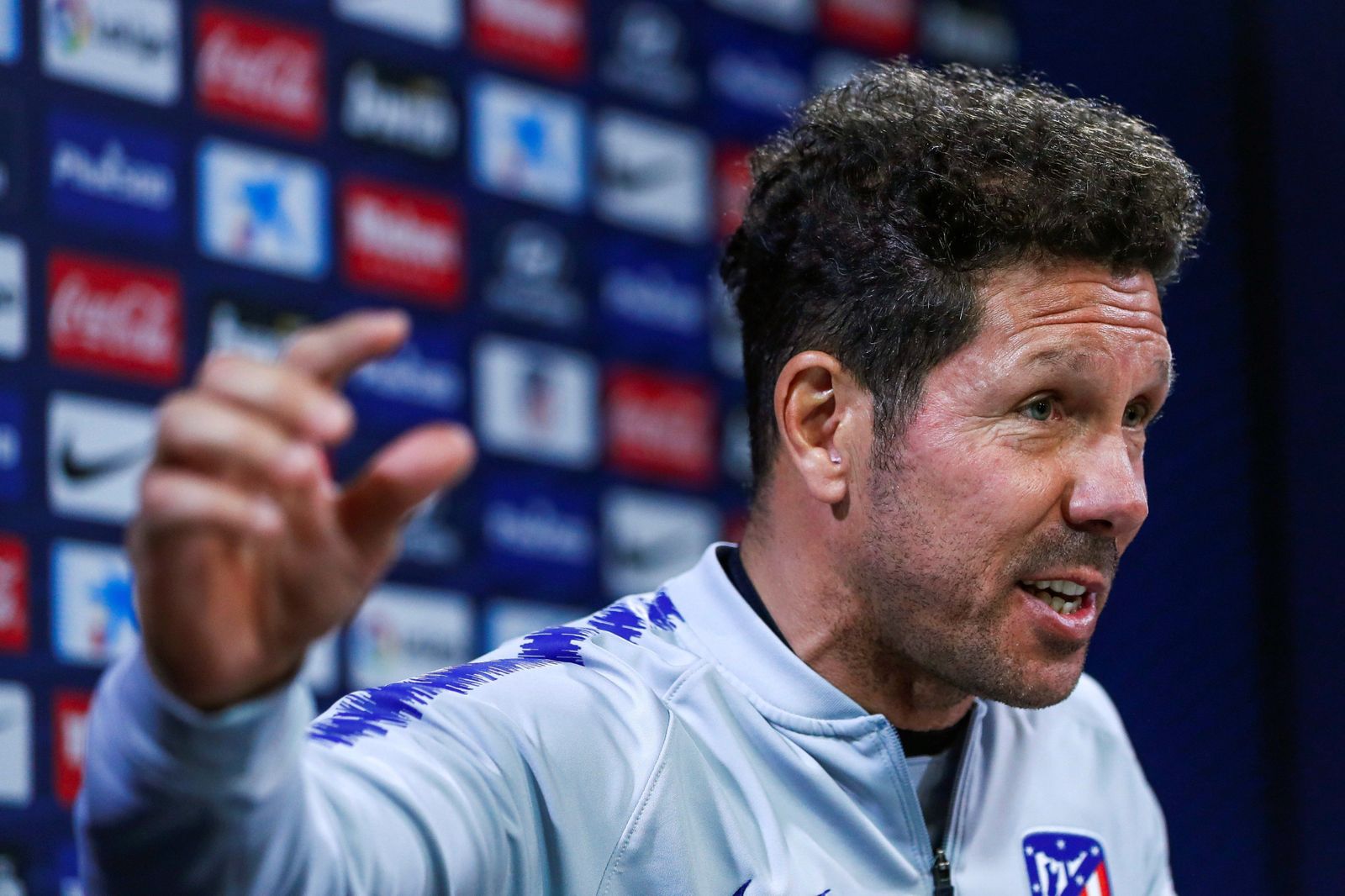 Simeone: "Más que nunca estoy con Diego Costa"