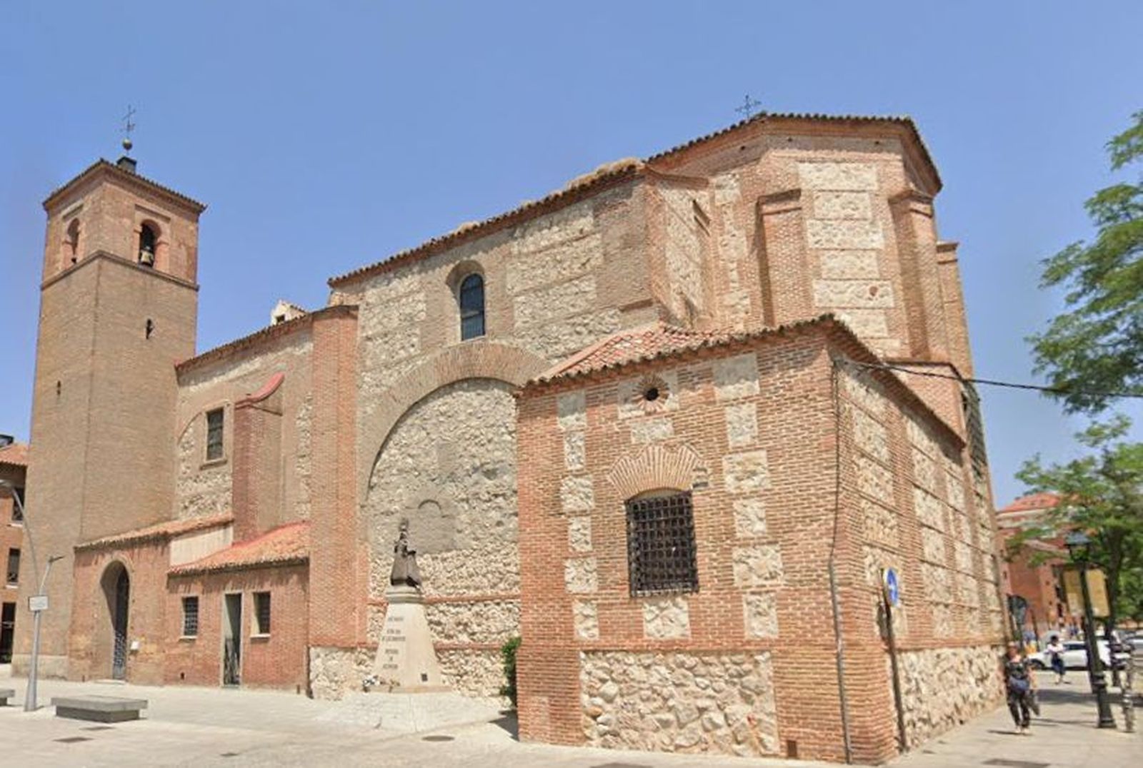 Iglesia de Santa María la Blanca, en Alcorcón