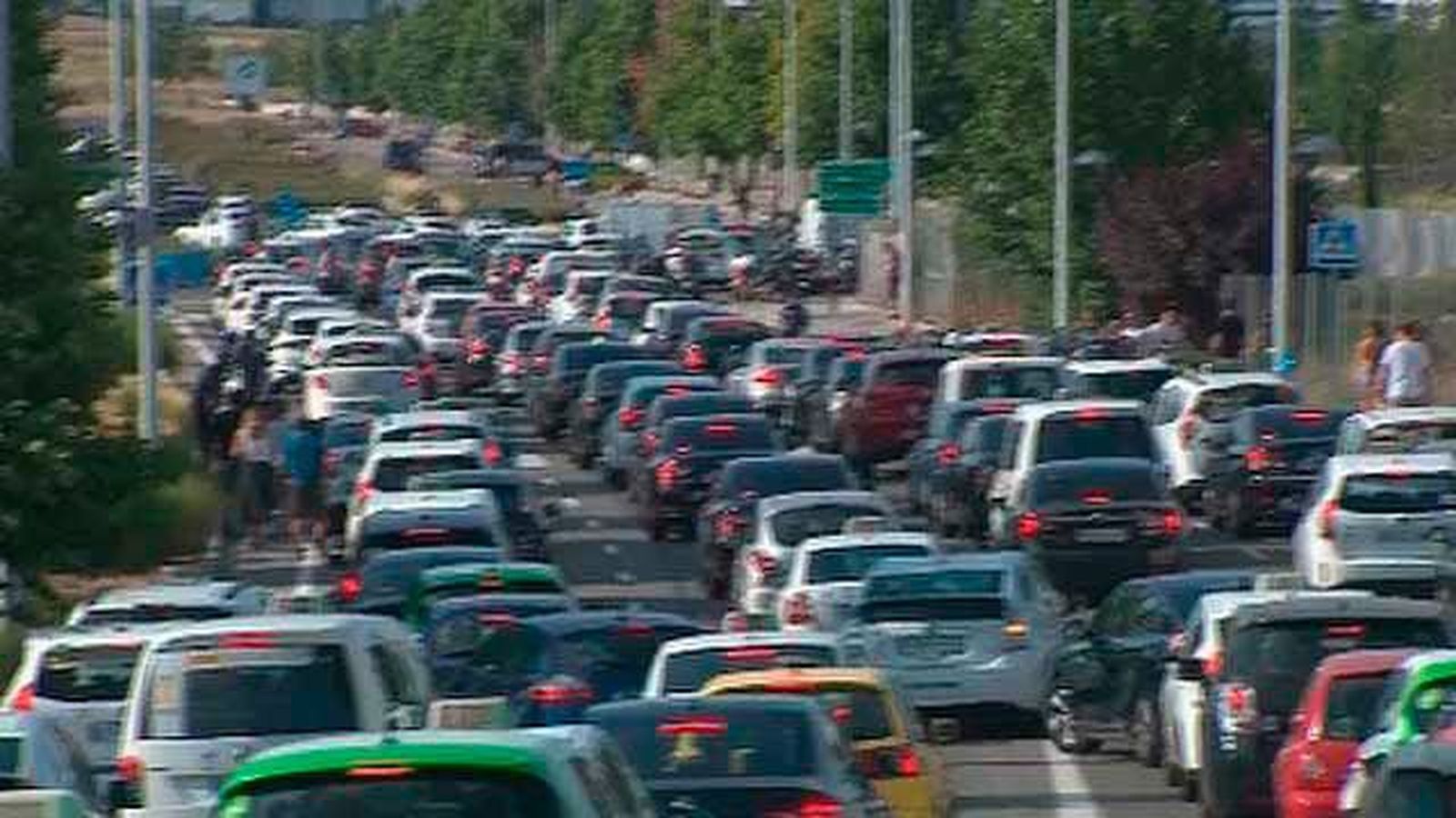 Caos generalizado y colas kilométricas para poder acceder al Mad Cool