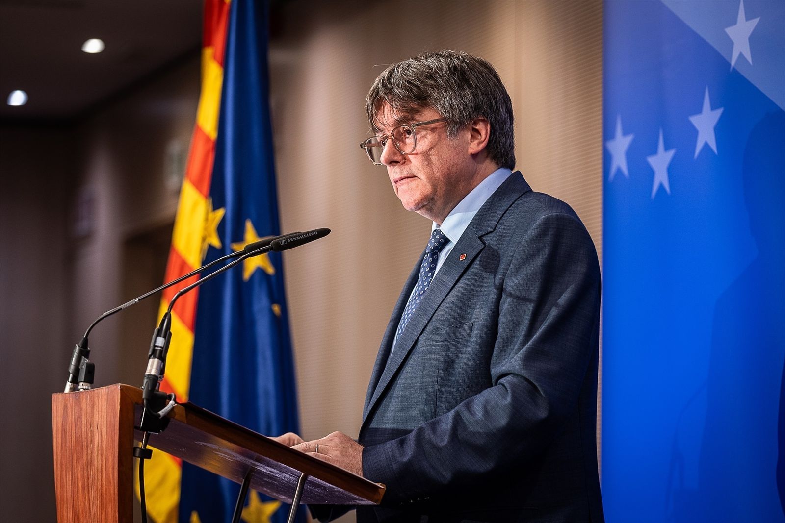 El Gobierno dice que "se abren las vías del diálogo" con Junts tras escuchar a Puigdemont