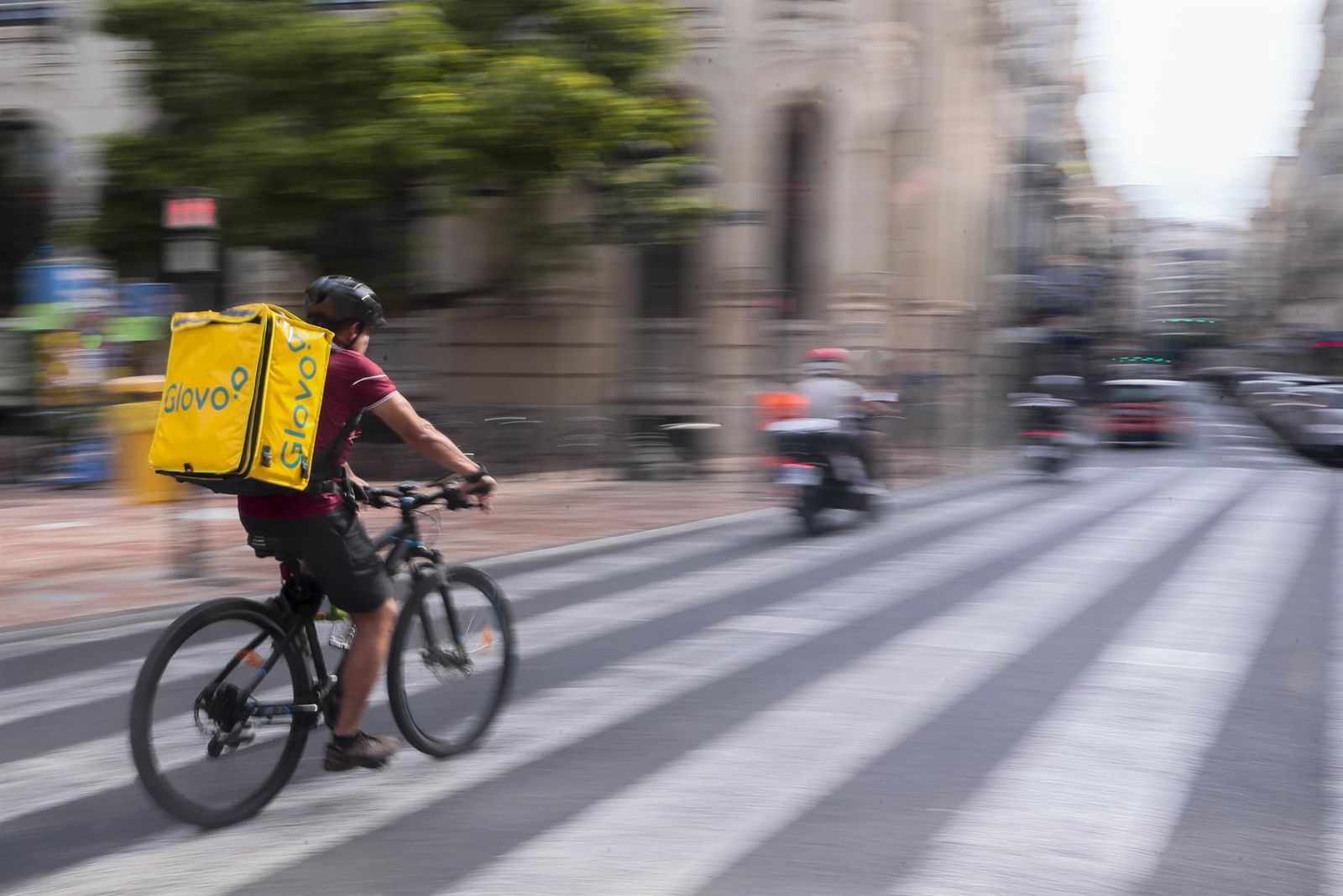 El Gobierno multa Glovo por incumplir la 'ley Rider', con 79 millones de euros