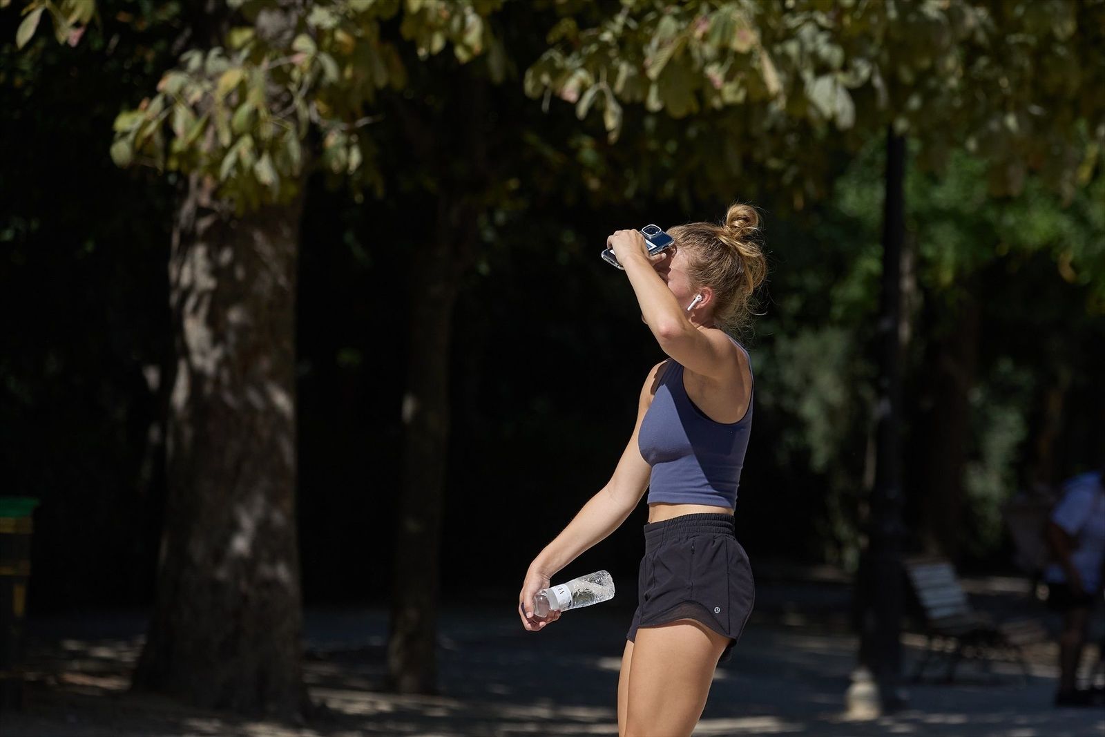 El calor cede pero se instala una nube de polvo en el cielo de Madrid