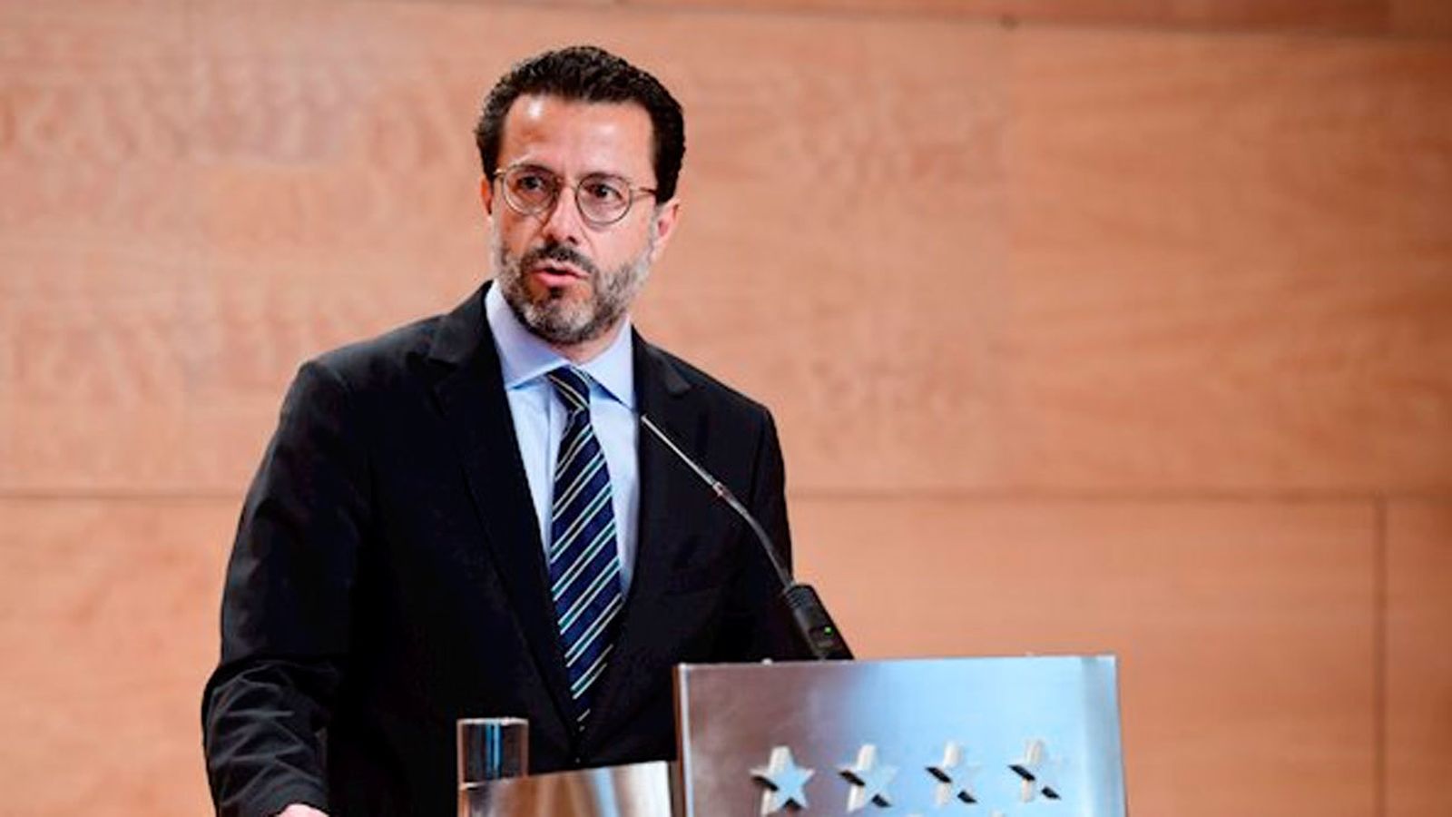 Lasquetty reclama en una carta a Hacienda el dinero que le adeuda a la Comunidad