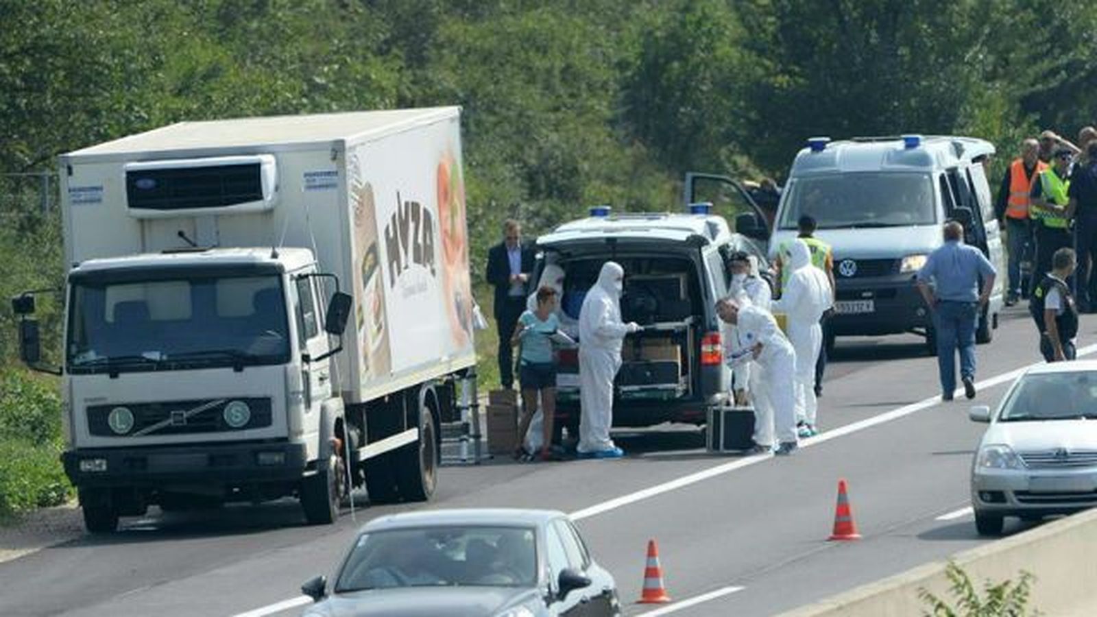 Detienen en Hungría a los supuestos traficantes del camión con 71 cadáveres