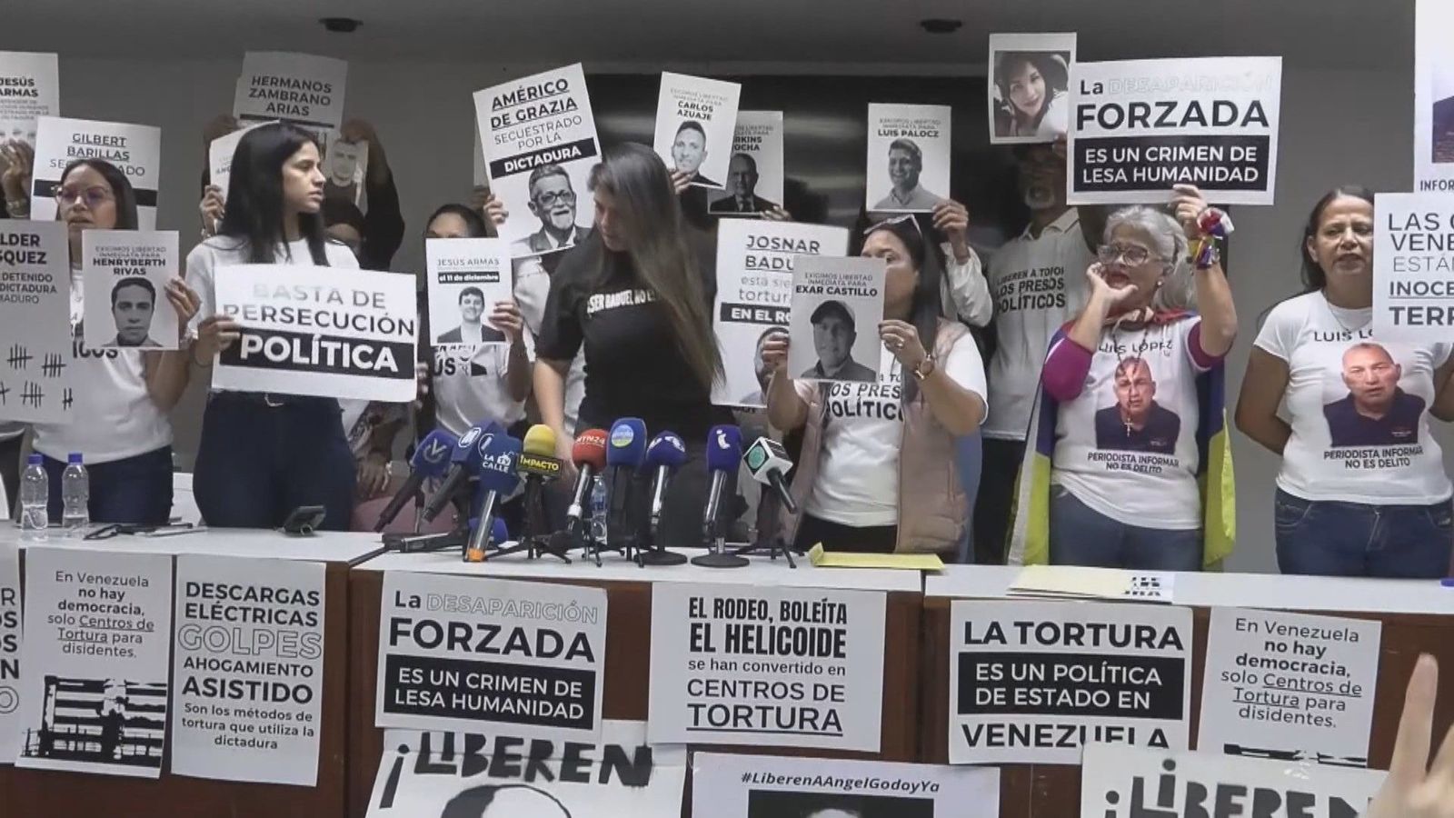 Las familias de los opositores de Maduro encarcelados en Venezuela denuncian torturas
