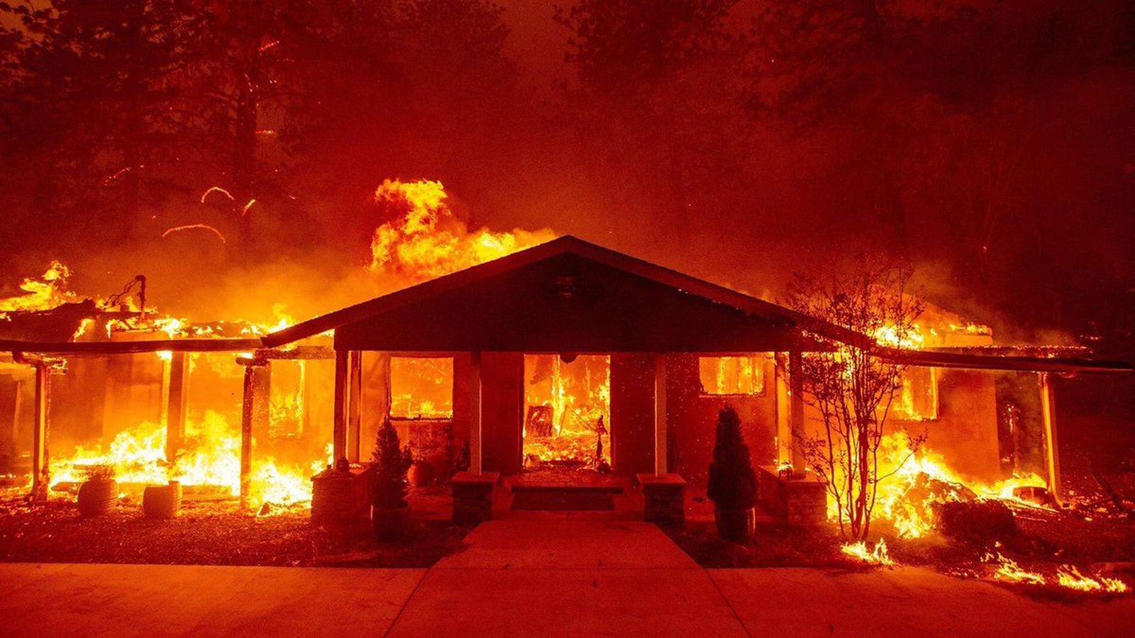 El peor incendio de la historia de California deja 42 muertos y 228 desaparecidos