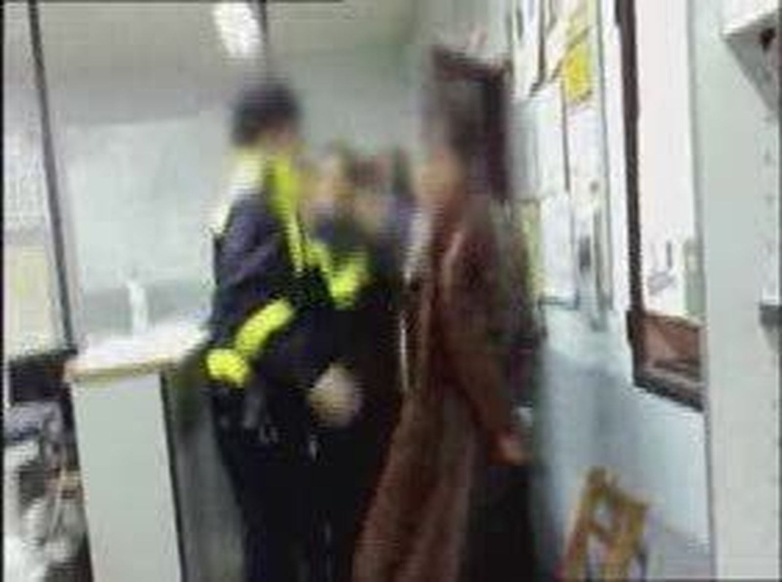 Policia agrede en Alcorcón