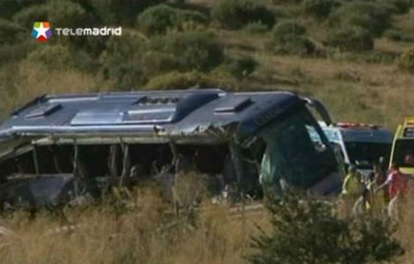 El conductor del autocar siniestrado en Ávila no se durmió, según su abogado