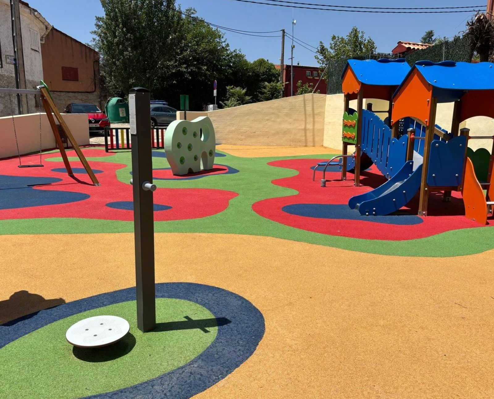 El parque infantil de Peralejo, núcleo urbano de El Escorial