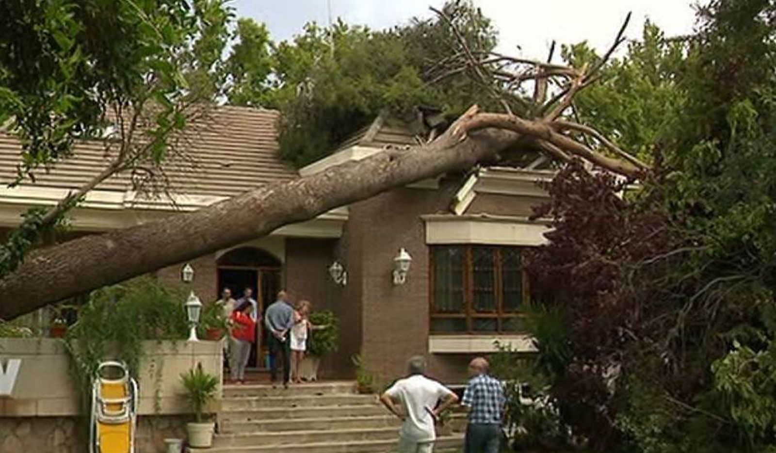 Aranjuez estudia pedir la declaración de zona  catastrófica tras los destrozos de la tormenta
