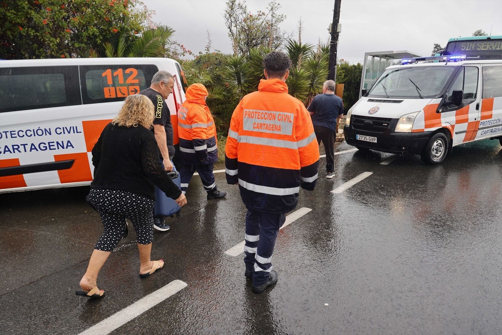 Murcia y Alicante, en alerta roja por las lluvias intensas de la borrasca Alice