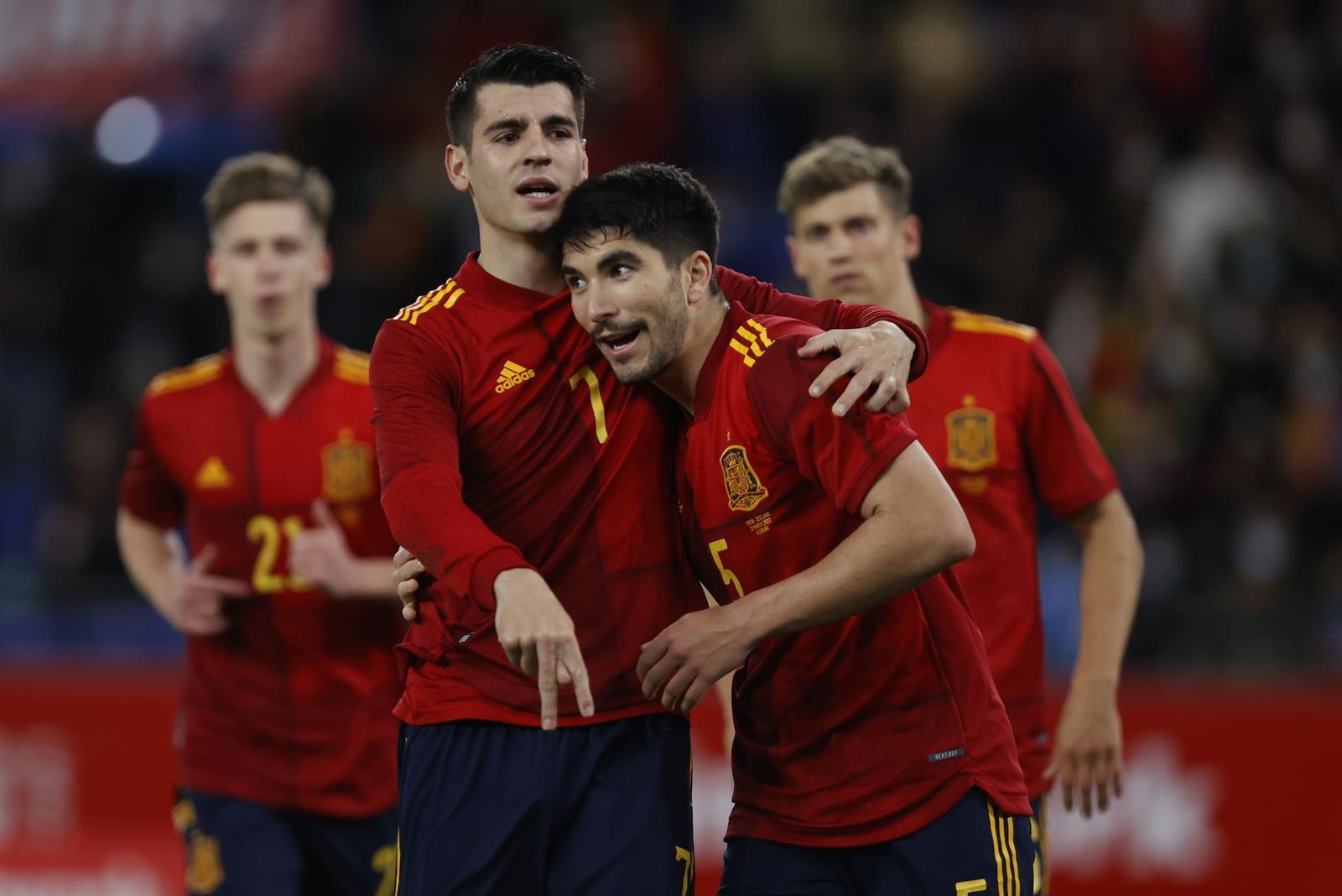 Morata celebra uno de sus goles