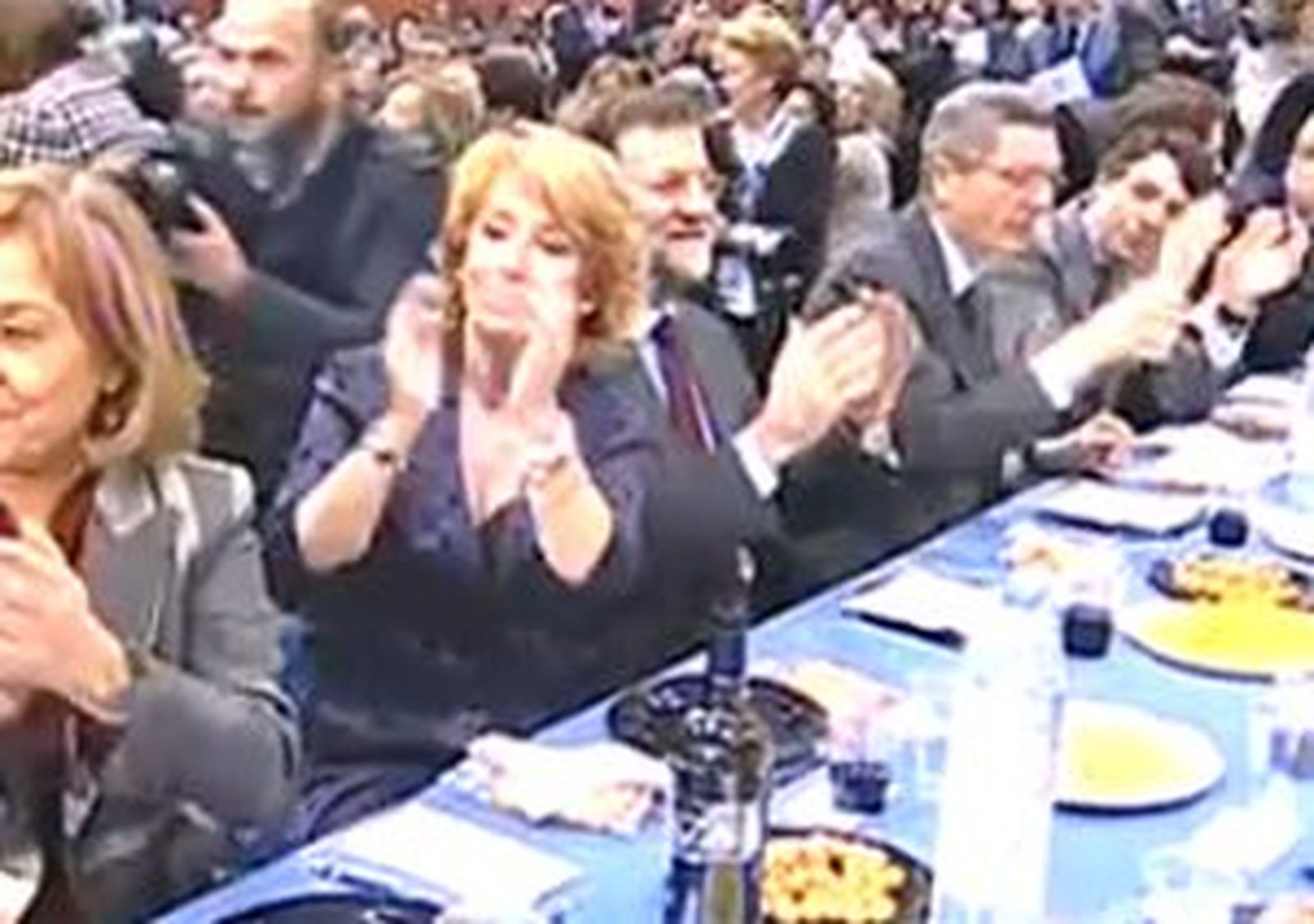 Tradicional cena del PP en apoyo de David Pérez