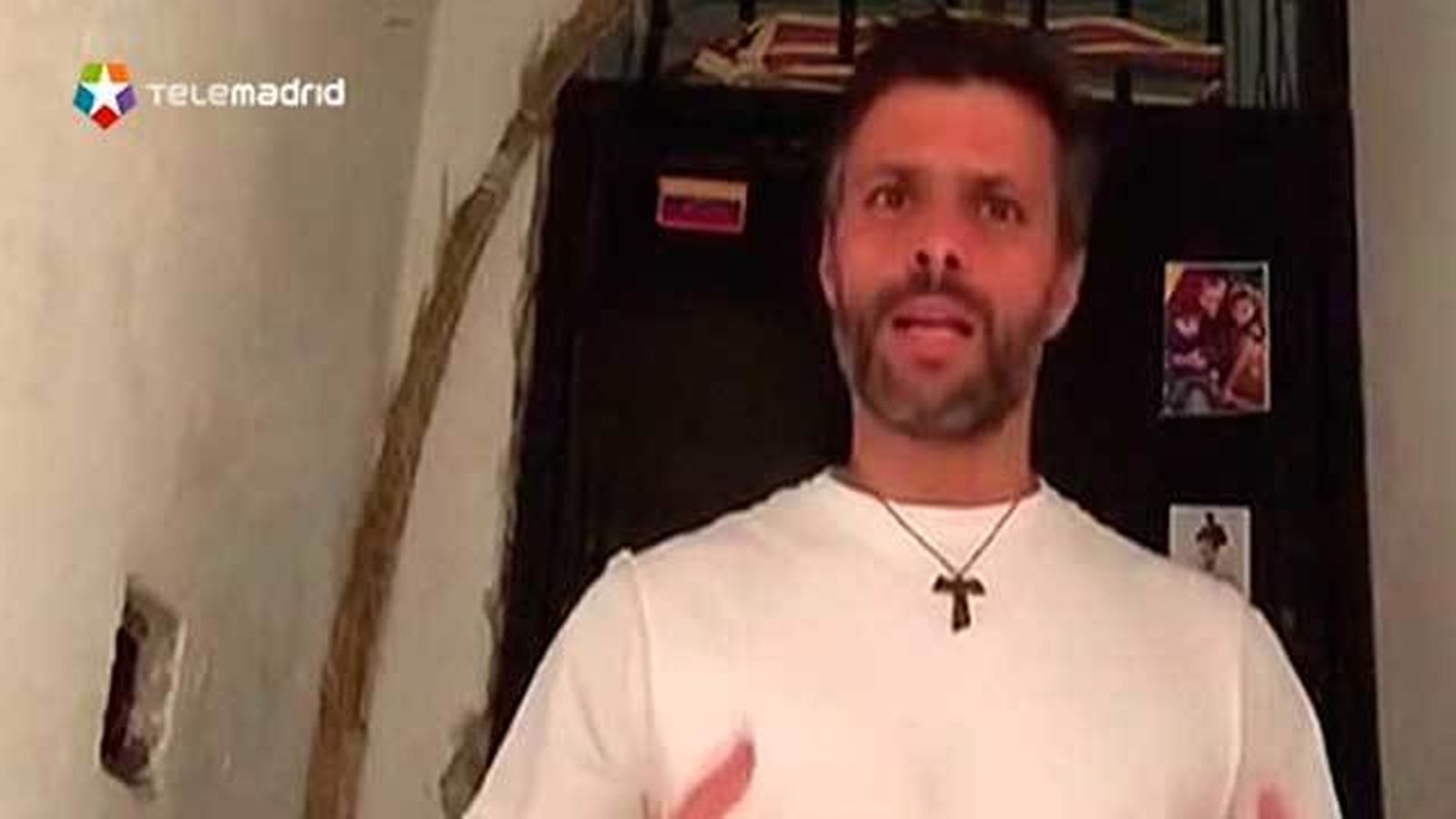 Leopoldo López denuncia a gritos "me están torturando" desde la cárcel venezolana