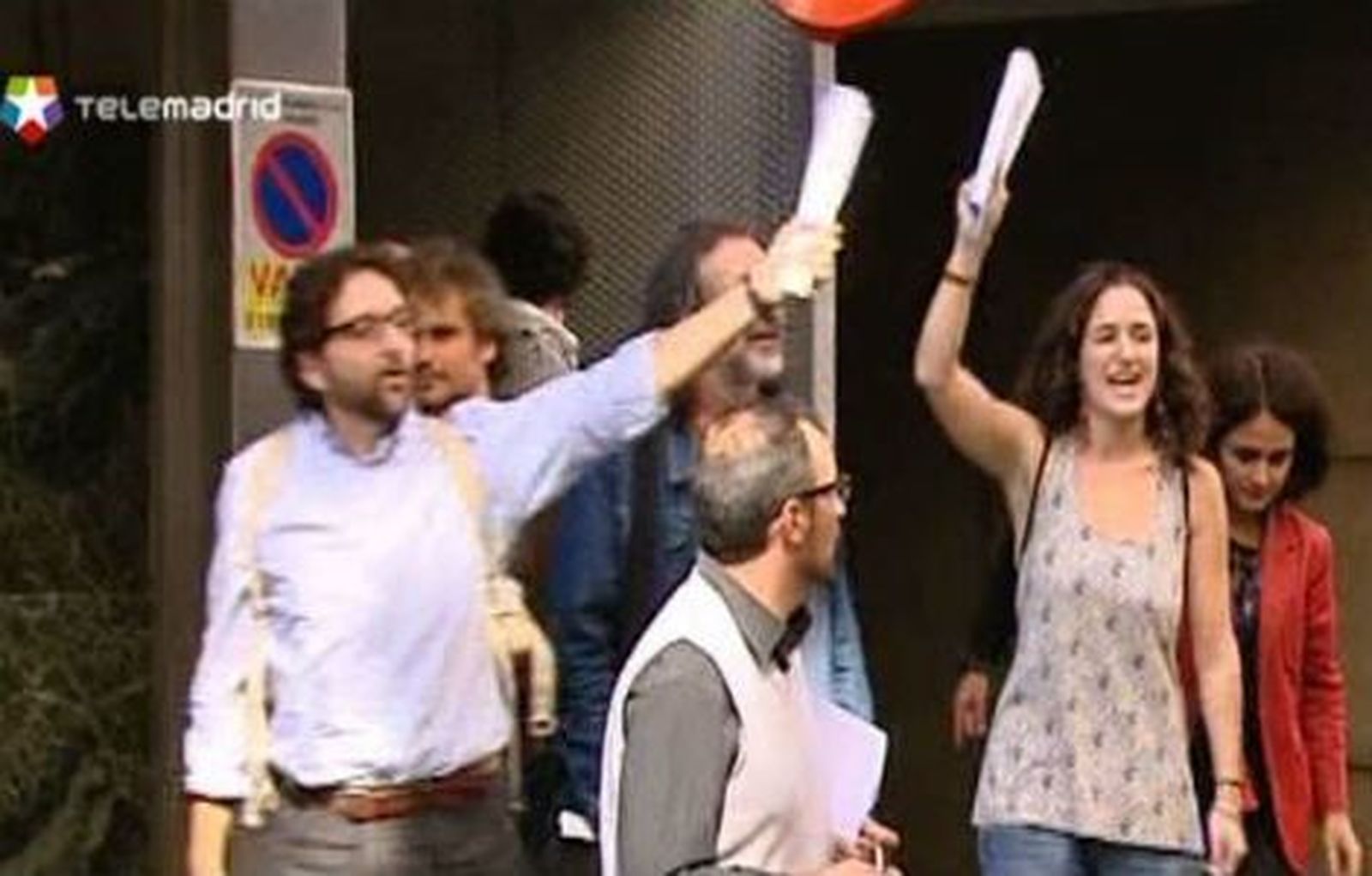 Pedraz archiva el 25S por “la decadencia de la clase política”