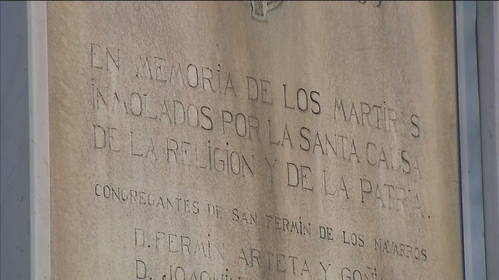 Asuntos Exteriores quitará dos símbolos franquistas de su sede del Palacio de Santa Cruz