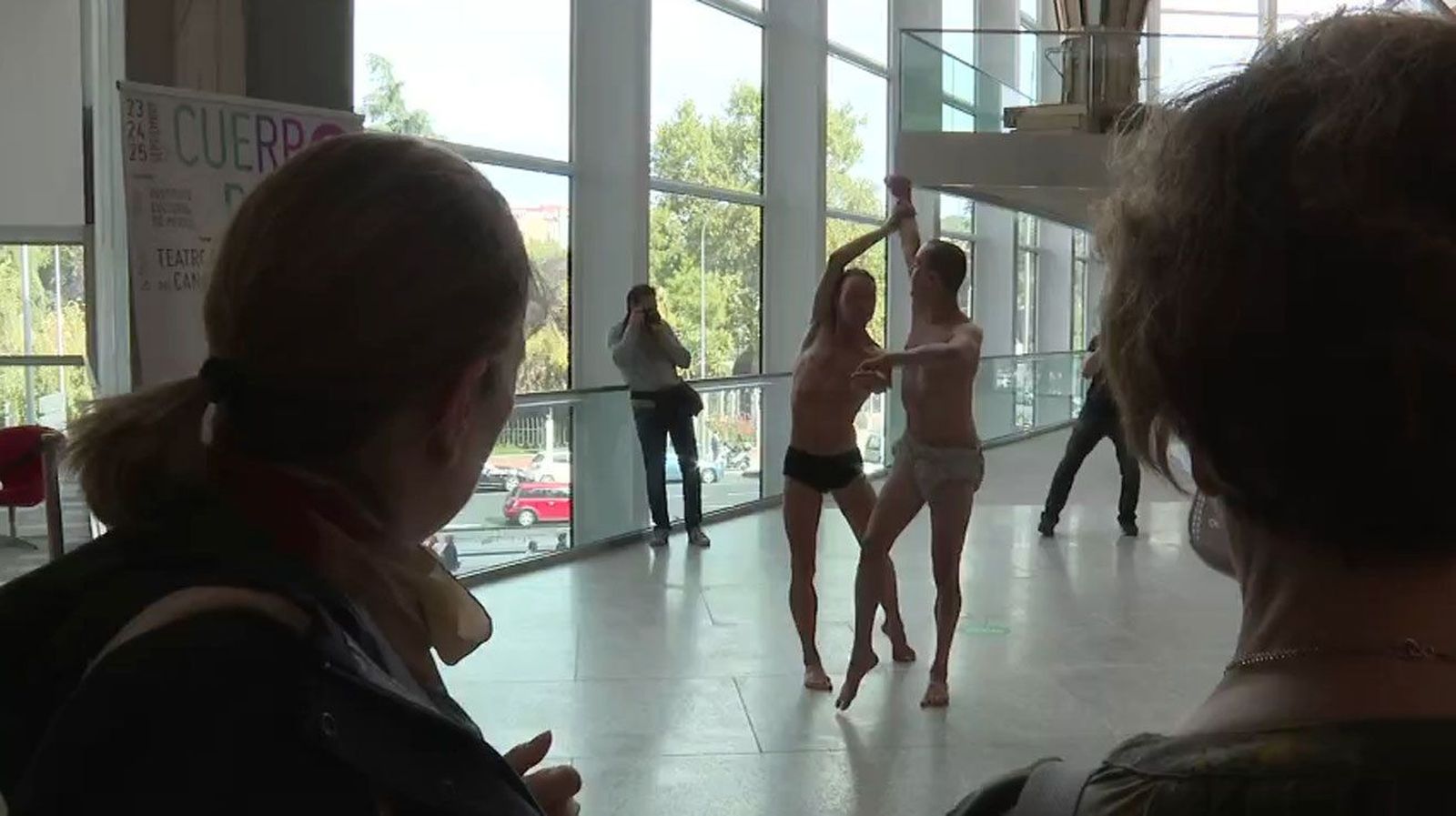 Los 'Domingos en familia' de Teatros del Canal arranca con títeres, danza y visitas guiadas