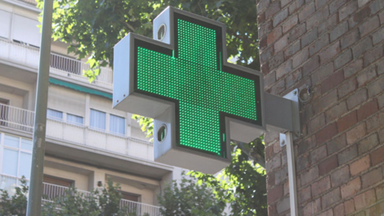 Cruz de una farmacia