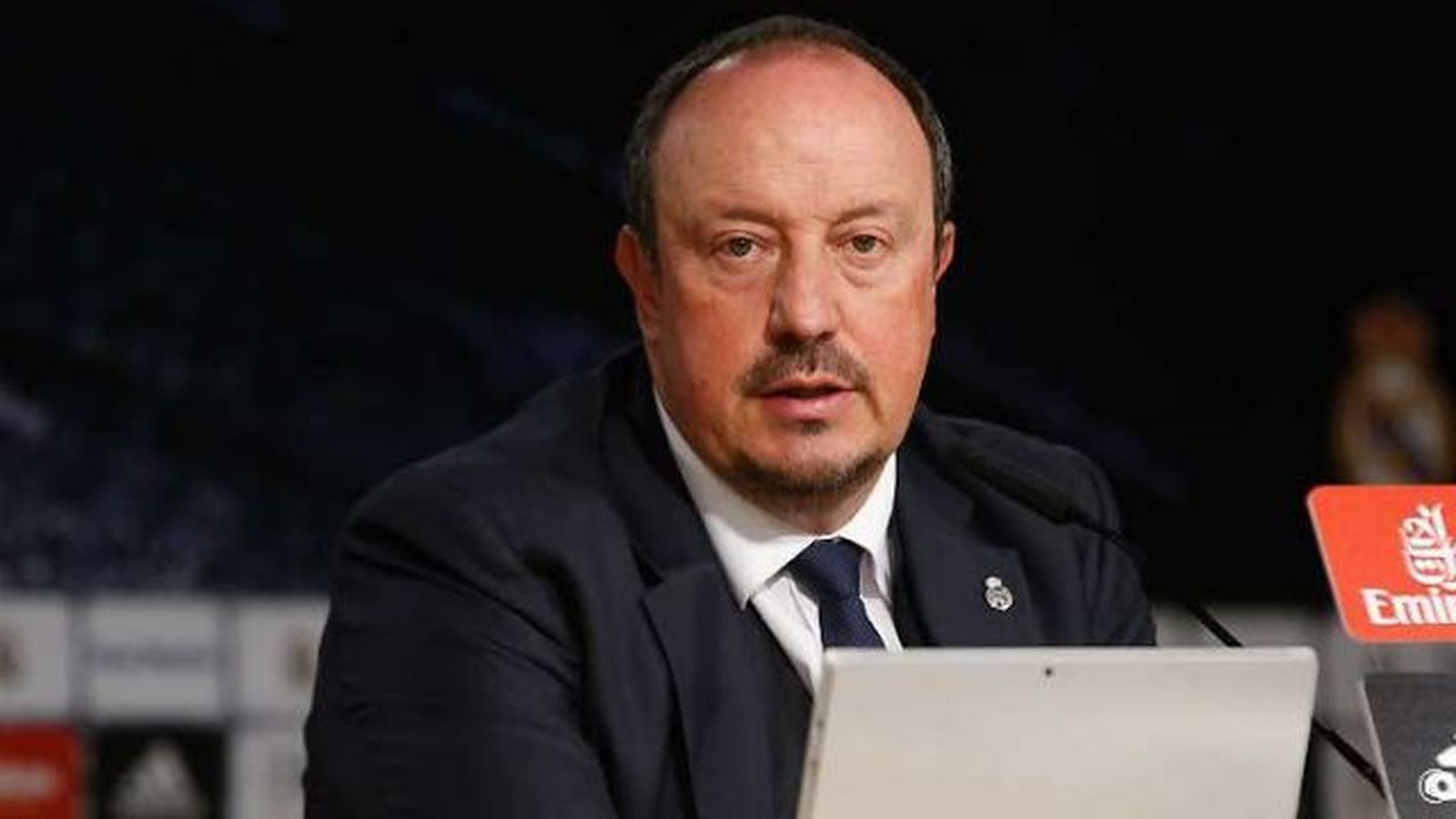 Benítez: "Parte del público no está contento, tenemos que hacerlo mejor"