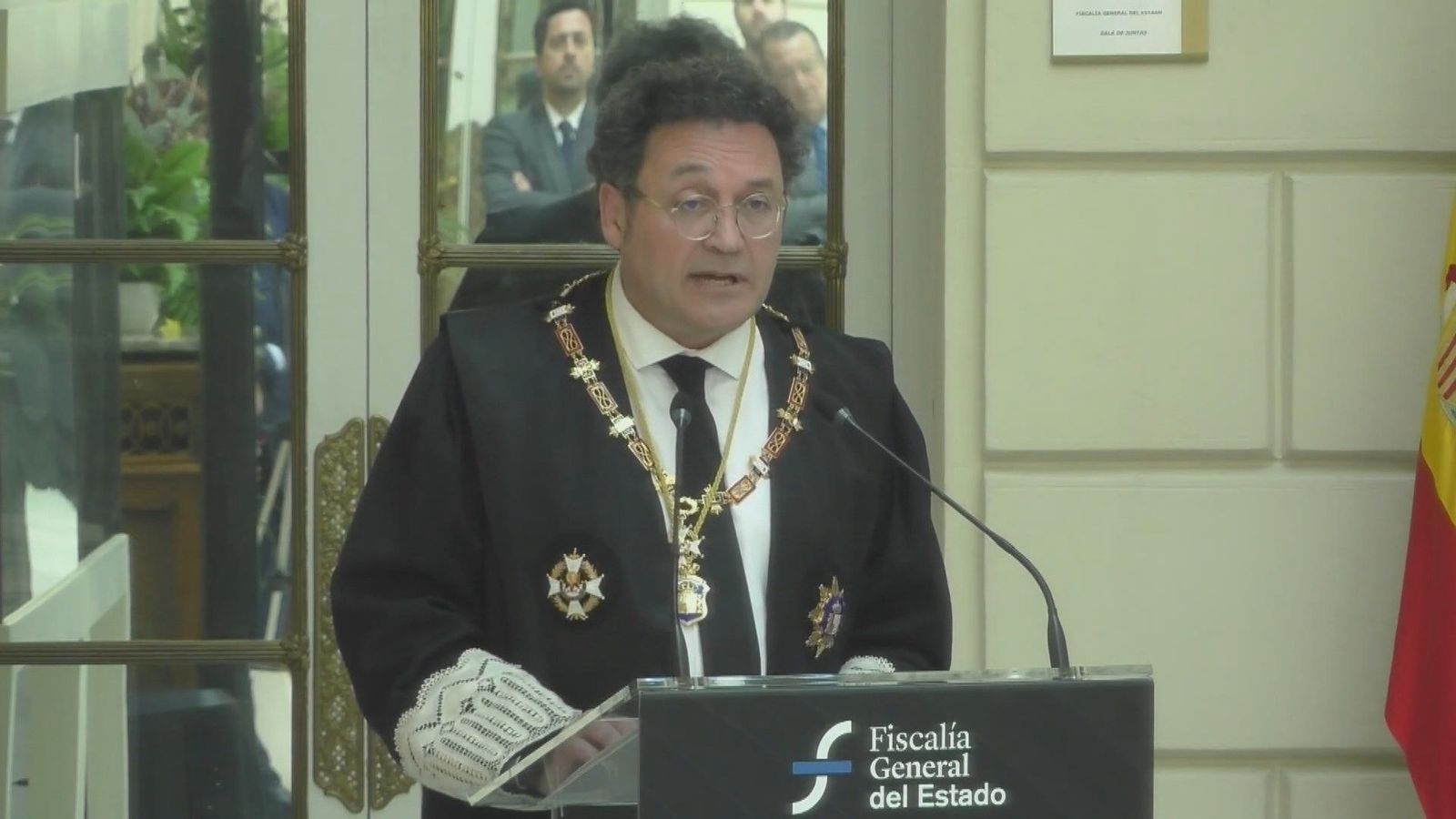 La Asociación de Fiscales acusa a Sánchez de patrimonializar al Fiscal General del Estado