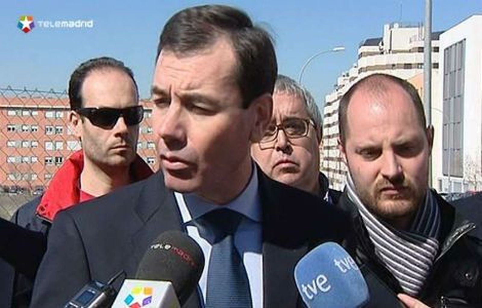 Gómez denuncia en el Ensanche de Vallecas no hay libertad de elección de colegio